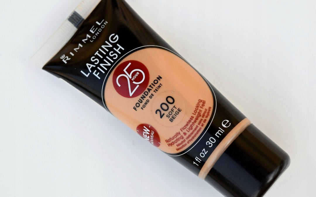 Rimmel Podkład Lasting Finish 25 Hour 200 Soft Beige