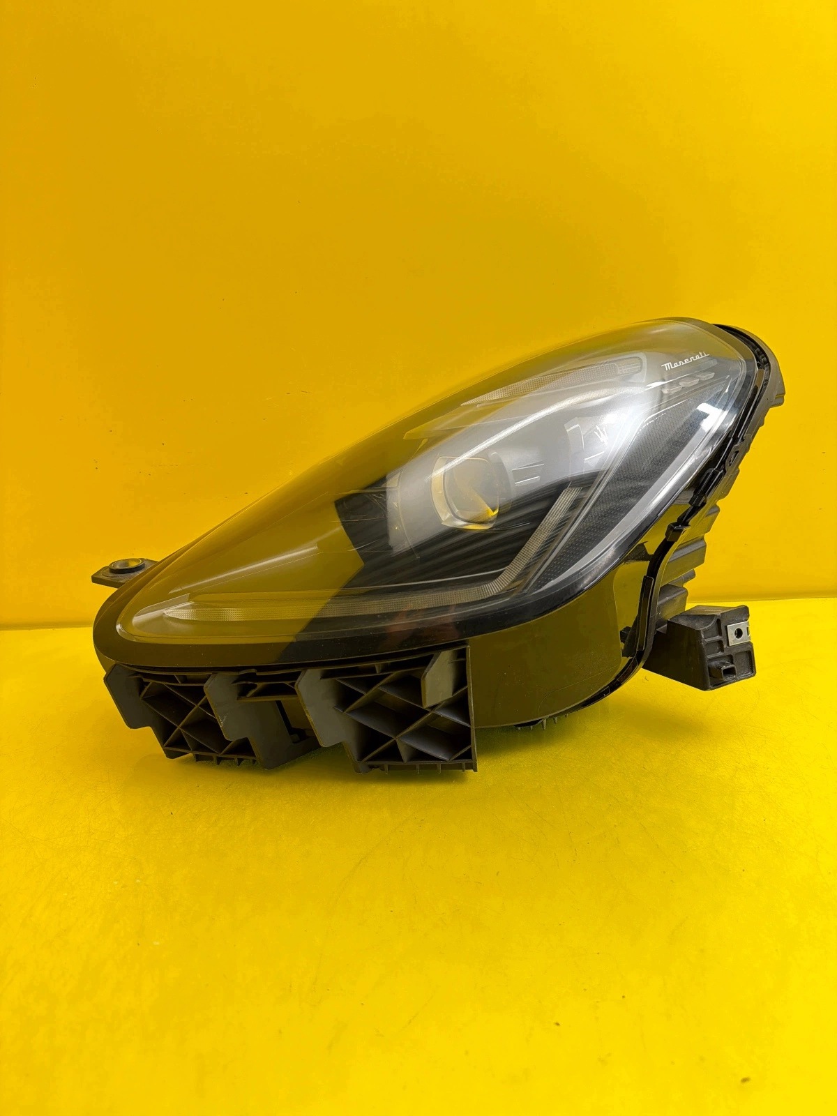 light left Maserati Grecale M182 2022- Full Led Black 06703540740