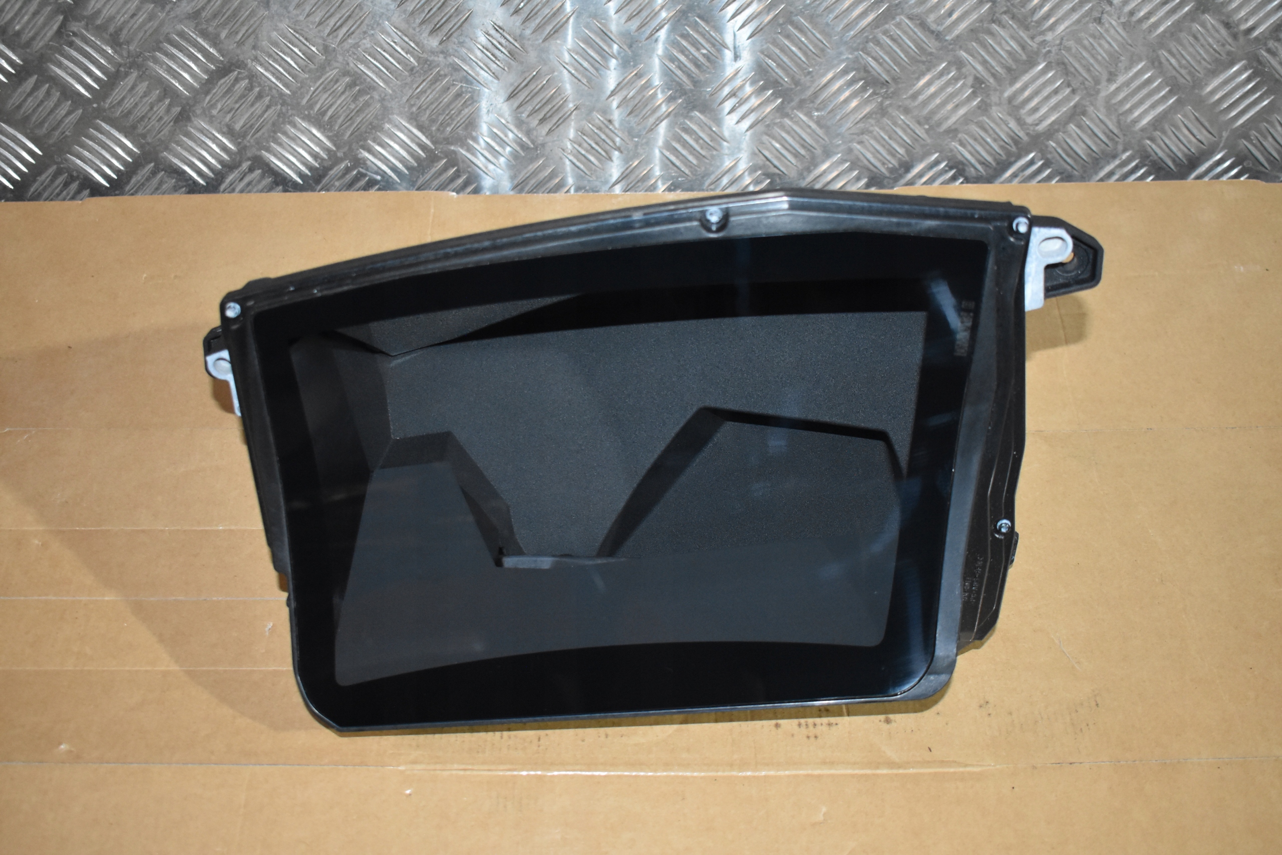 IDEALNY display HEAD-UP HUD MERCEDES W214 1