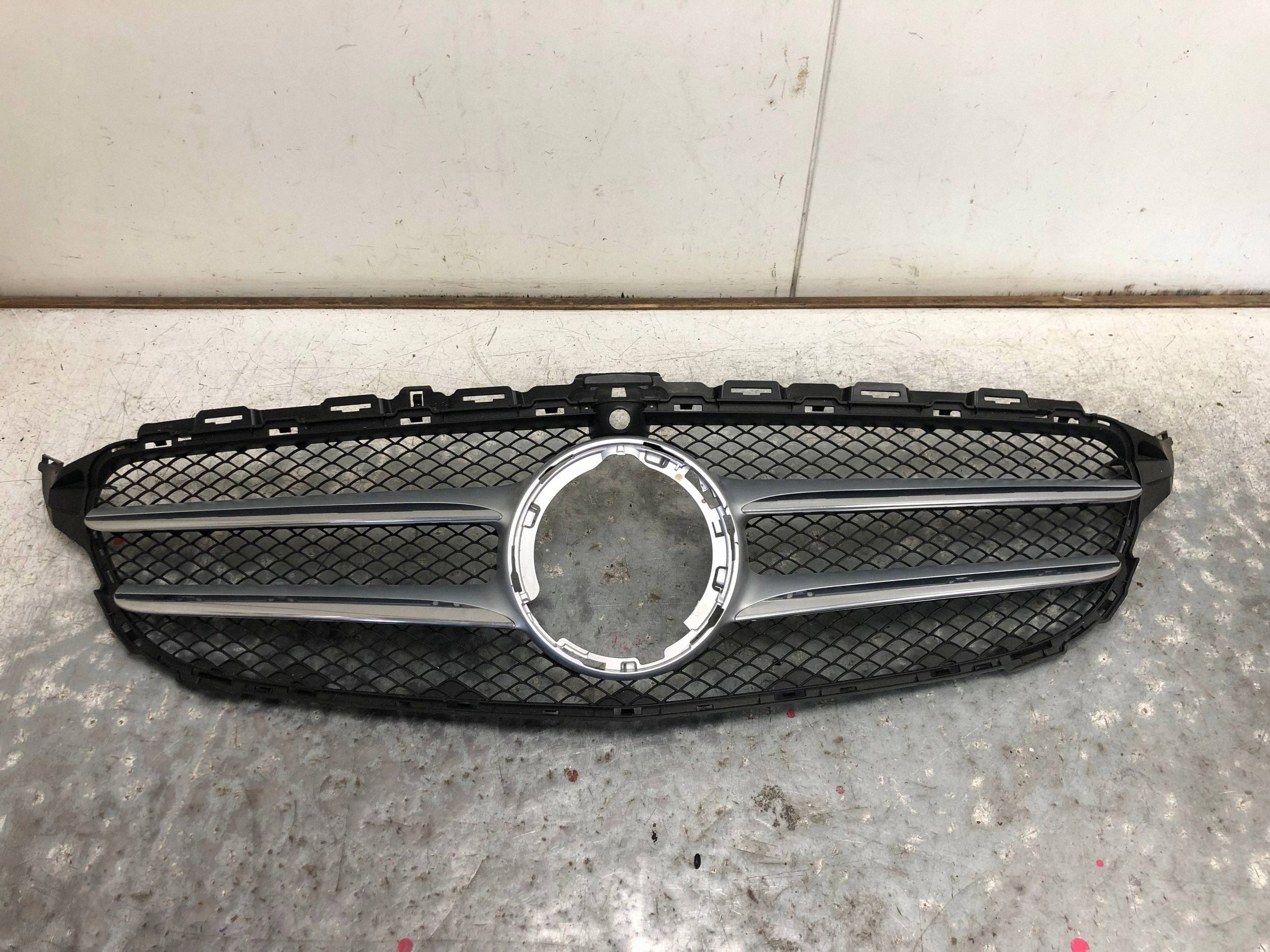 grill grille MERCEDES W205 A205880