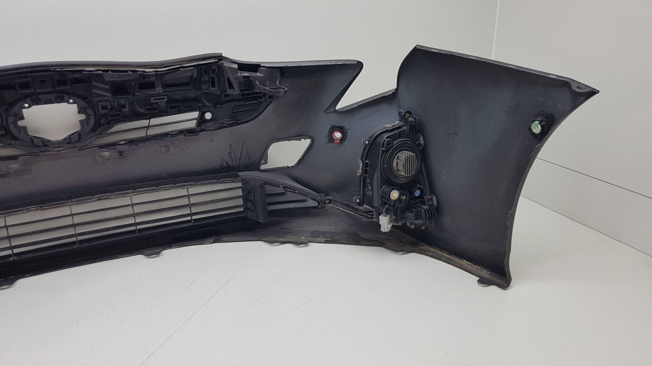 TOYOTA PRIUS IV 4 2016 - bumper front 52119-47700