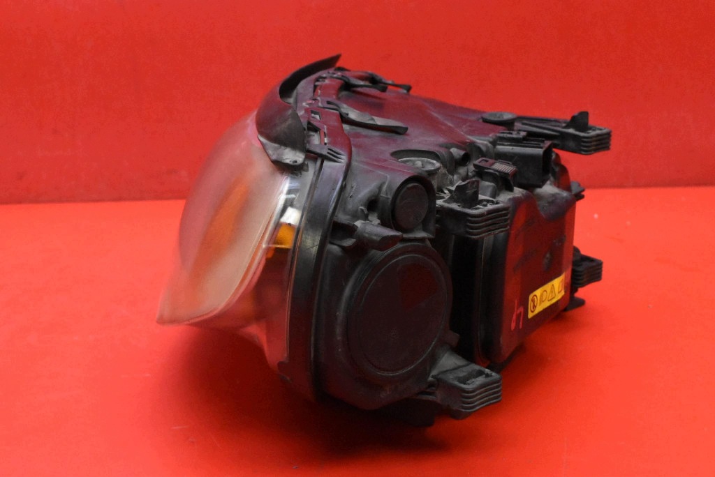REFLEKTOR left light front lens EU 30796133 VOLVO S80 II V70 III 06-09