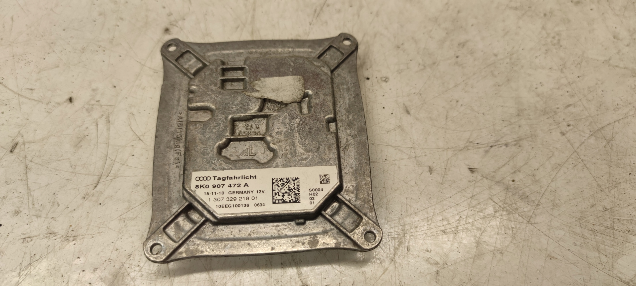 control unit XENON LED AUDI A4 B8 A5 Q5 8K0907472A