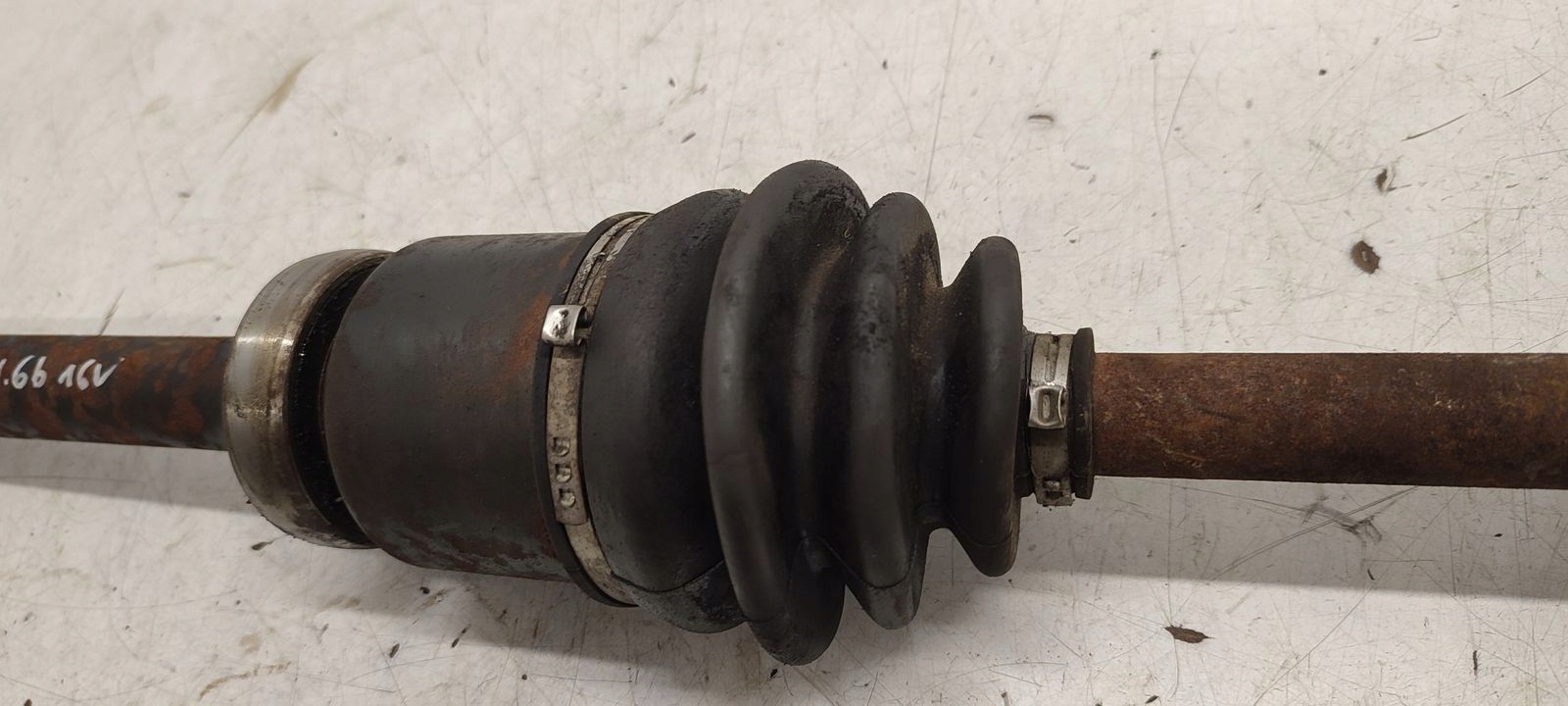 semi-axis long Ford C-MAX 1,6 16V