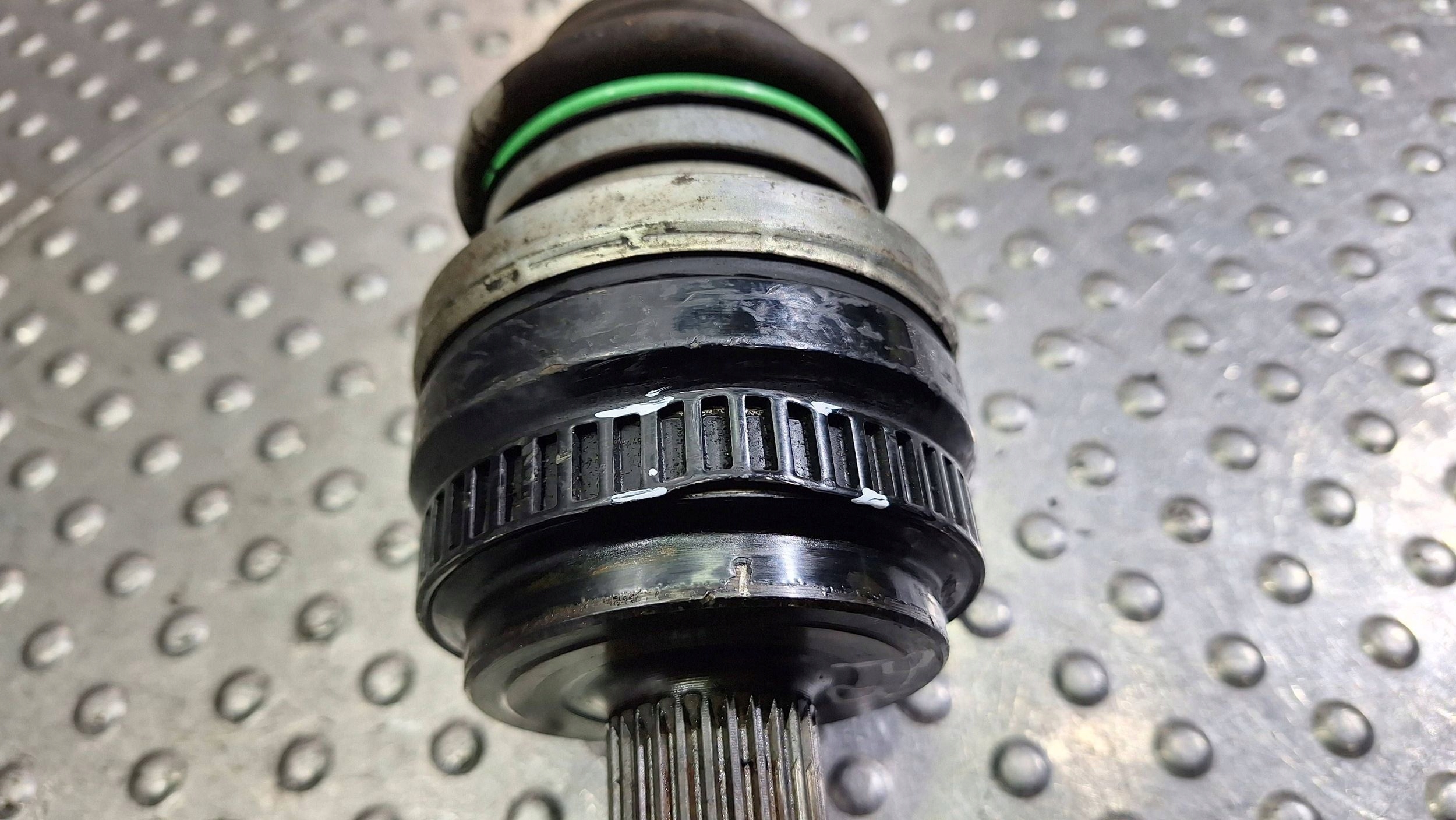 Antriebswelle rechts heck 7533446 BMW E81 E87 E90 E91 E92 2.0D N47
