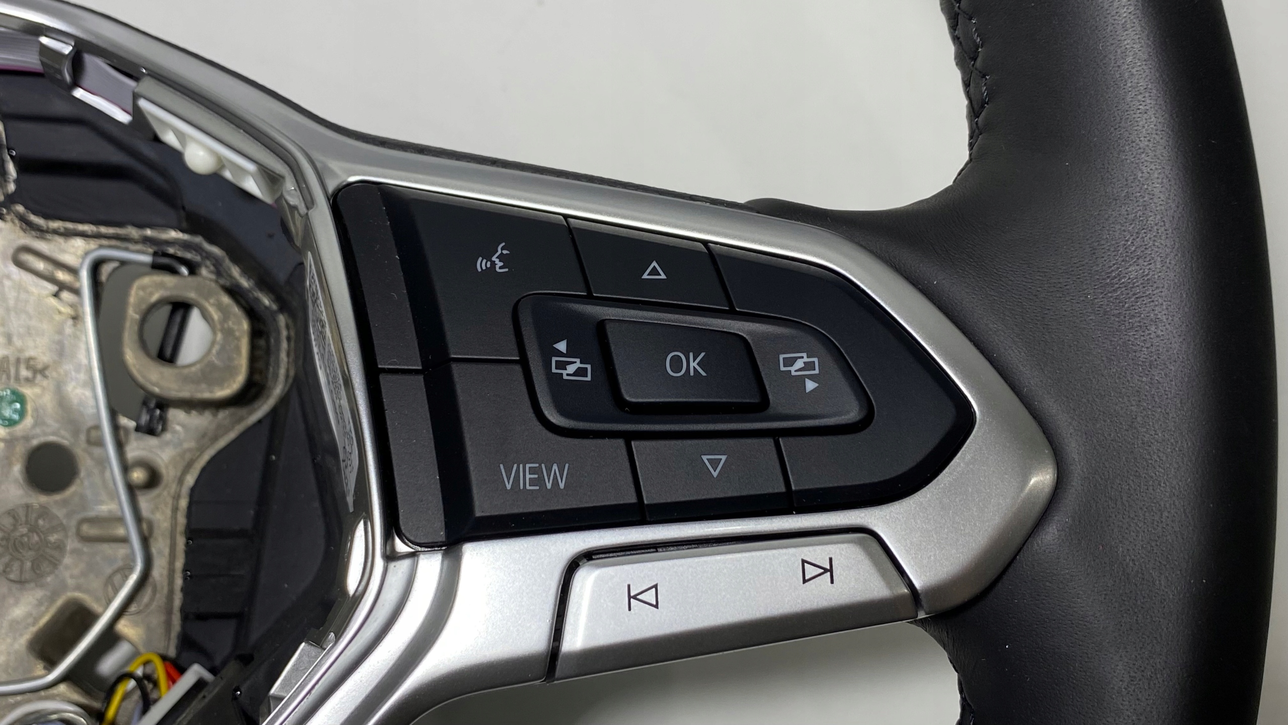 KIEROWNICA VW GOLF VIII 5H0419089AJ Strona zabudowy lewa