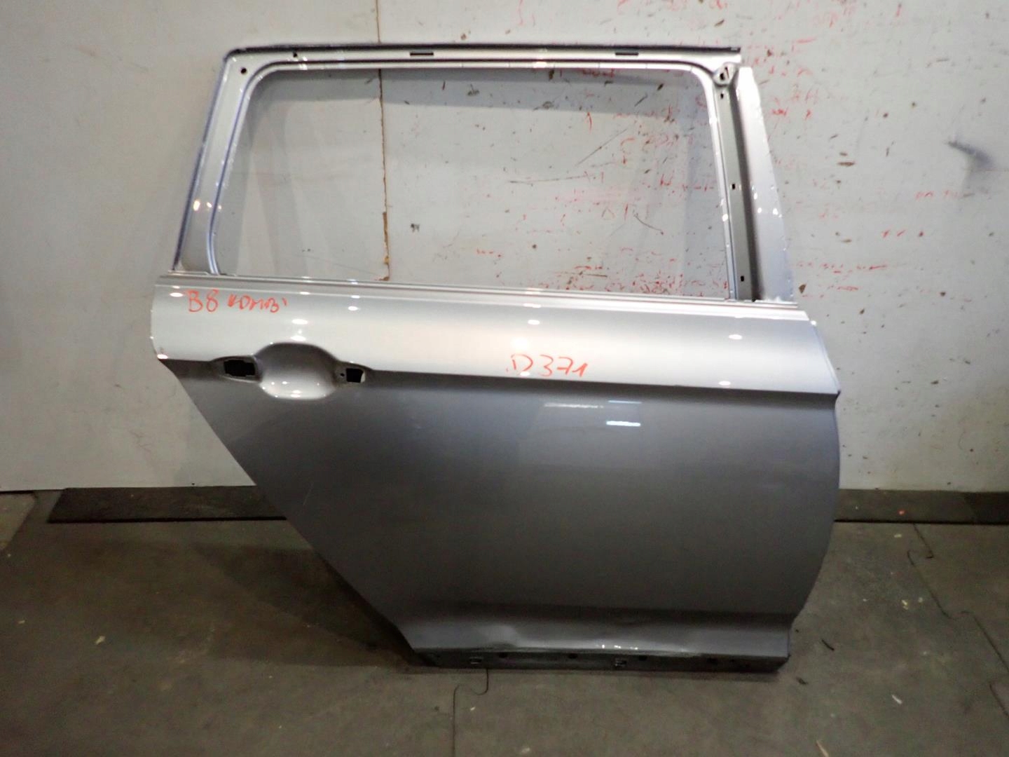 TÜR HECK HINTEN RECHTS VW PASSAT B8 2014- 3G KOMBI