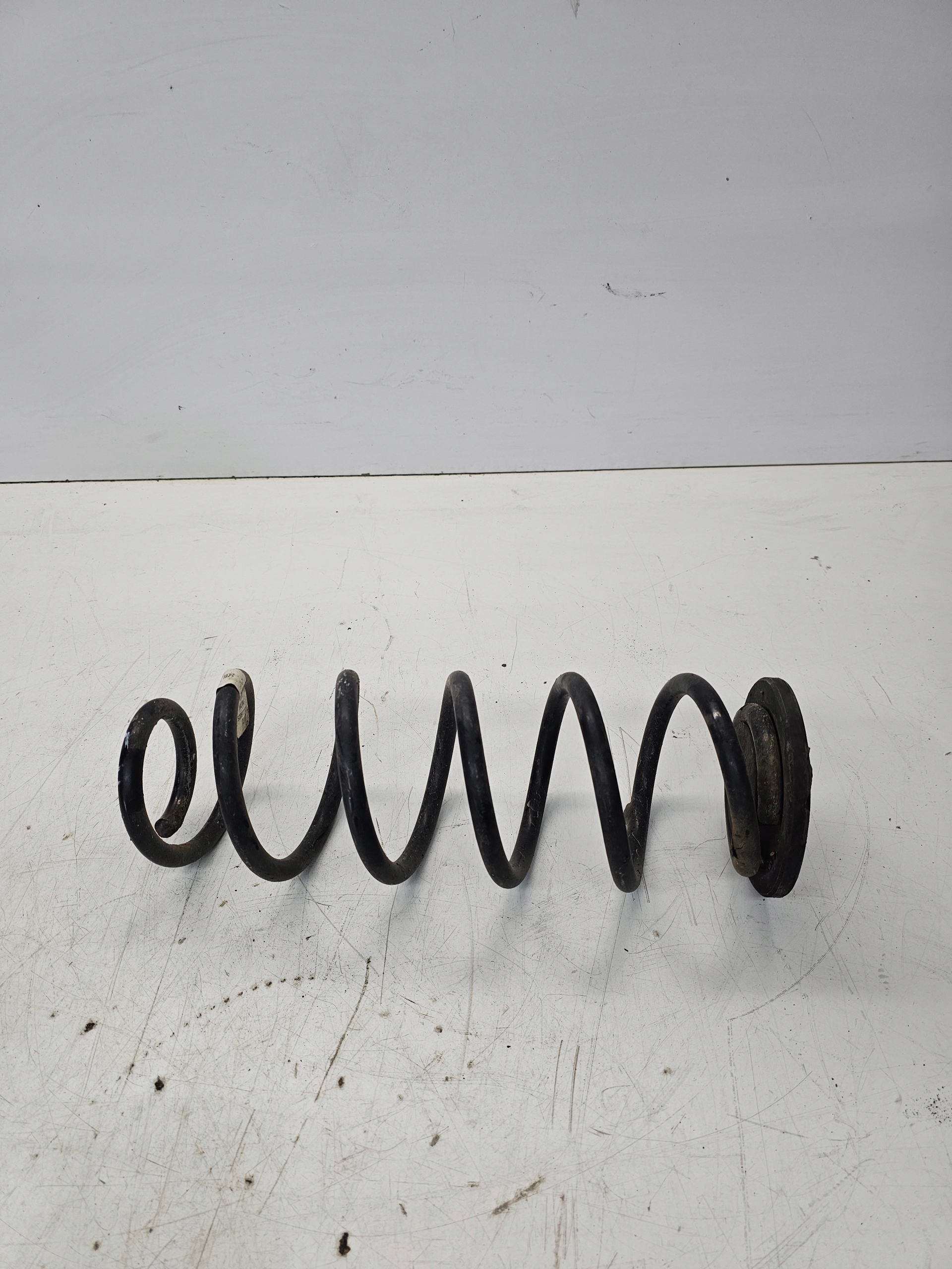 spring rear part rear left right AUDI A3 8V 5Q0511121AM