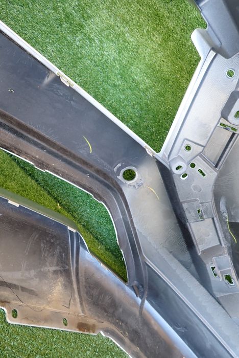 MITSUBISHI ECLIPSE CROSS 17- Frontstoßstange vorne