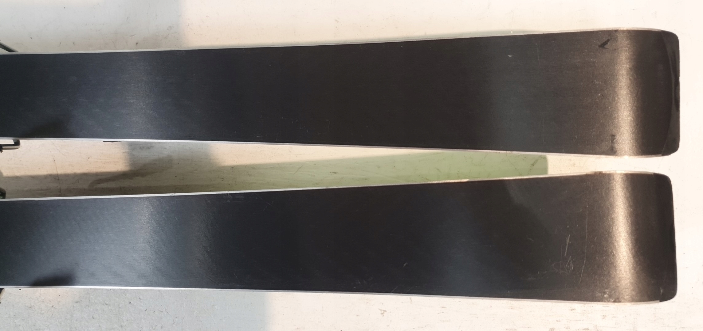 Narty VOLKL DEACON 7.2 dł. 158 cm 2023 Typ allround