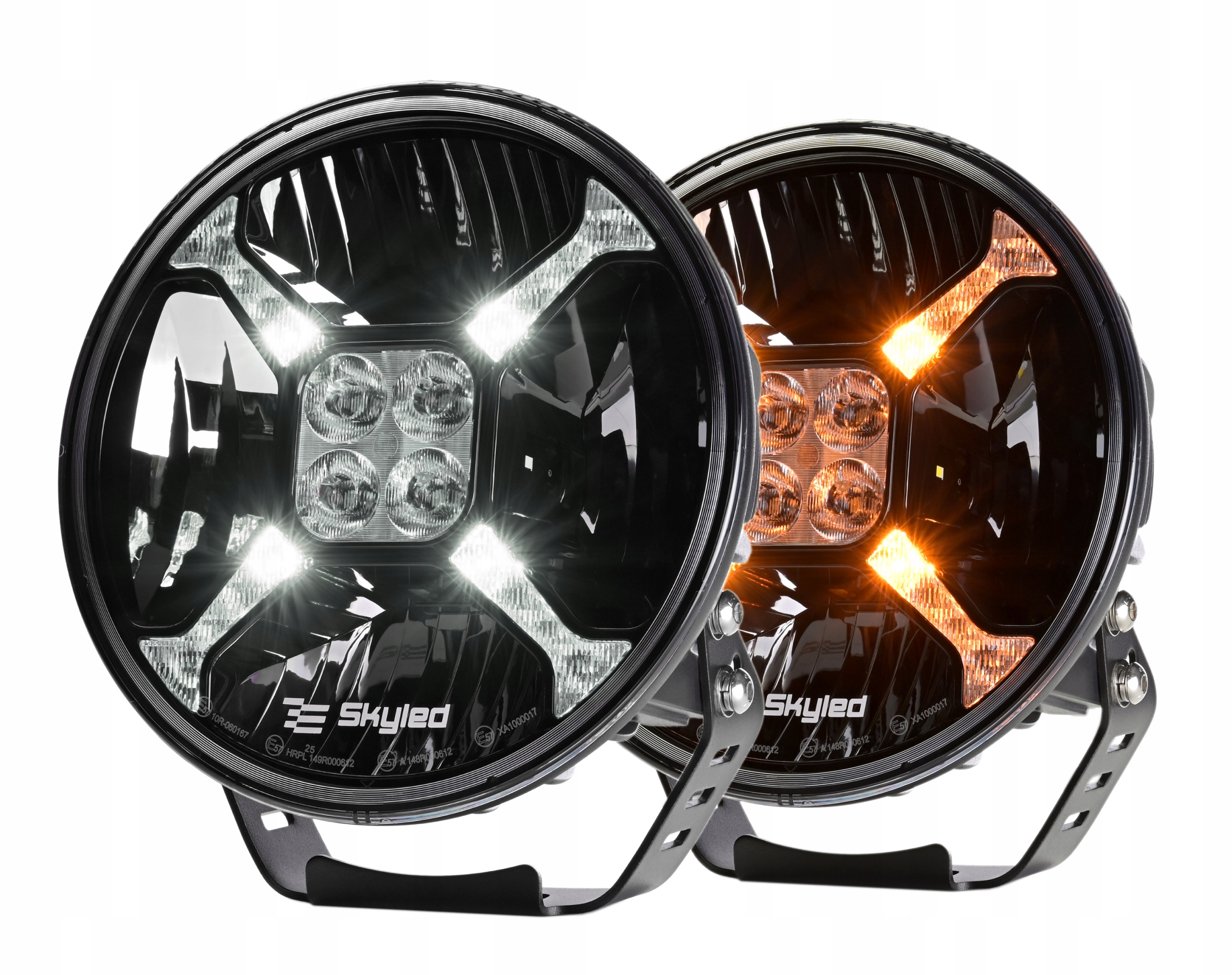 ПРОЖЕКТОР ДАЛЬНЕГО СВЕТА SKYLED COSMO FLASH 9X 120W FULL LED STROBE POSITION