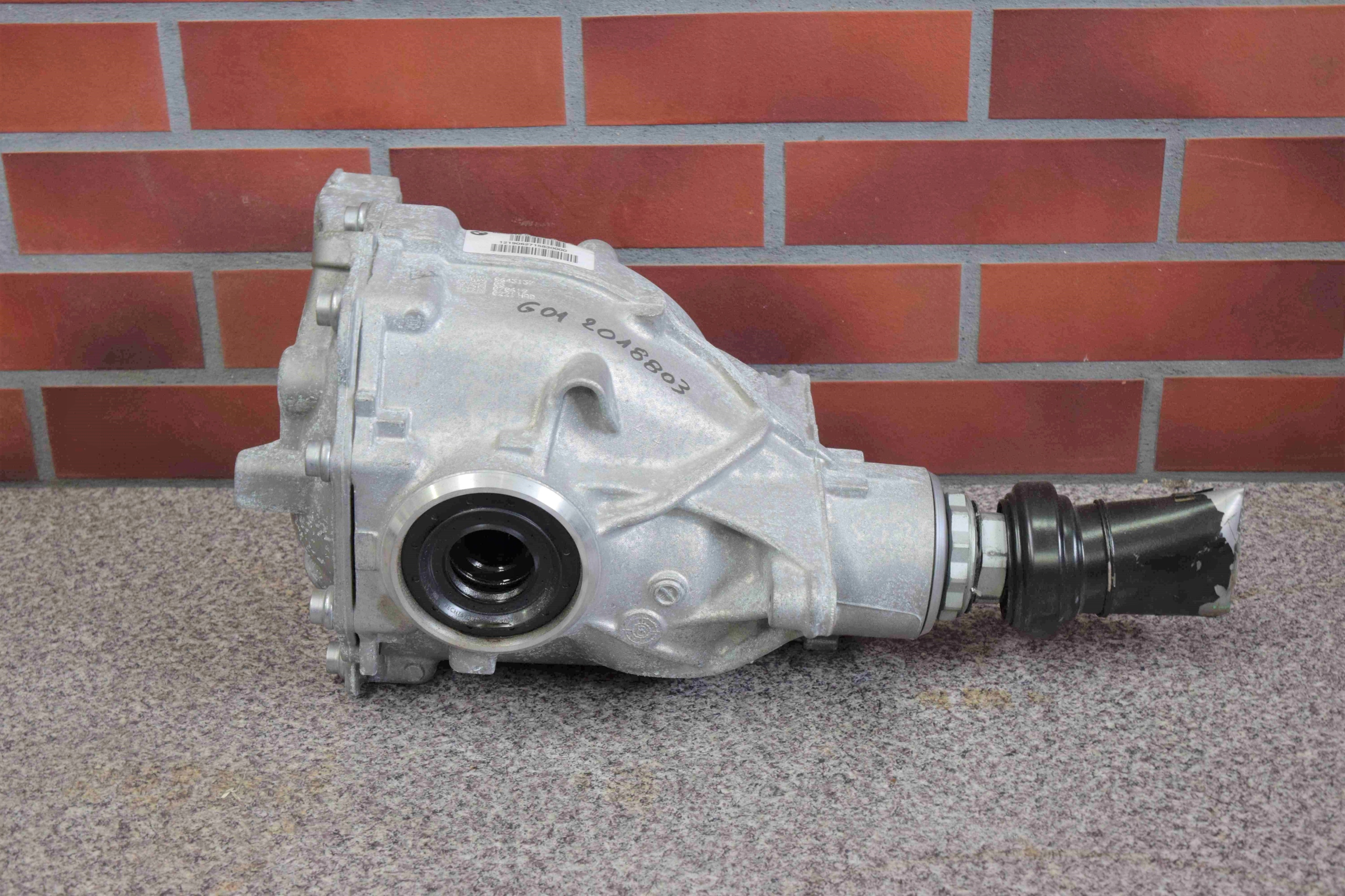 rear differential diff BMW X3 G01 X4 G02 8686219