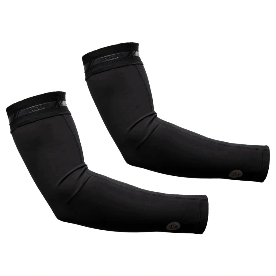 Agu Arm Warmers Dwr cyklistické návleky na ruce černé Z 40€ L