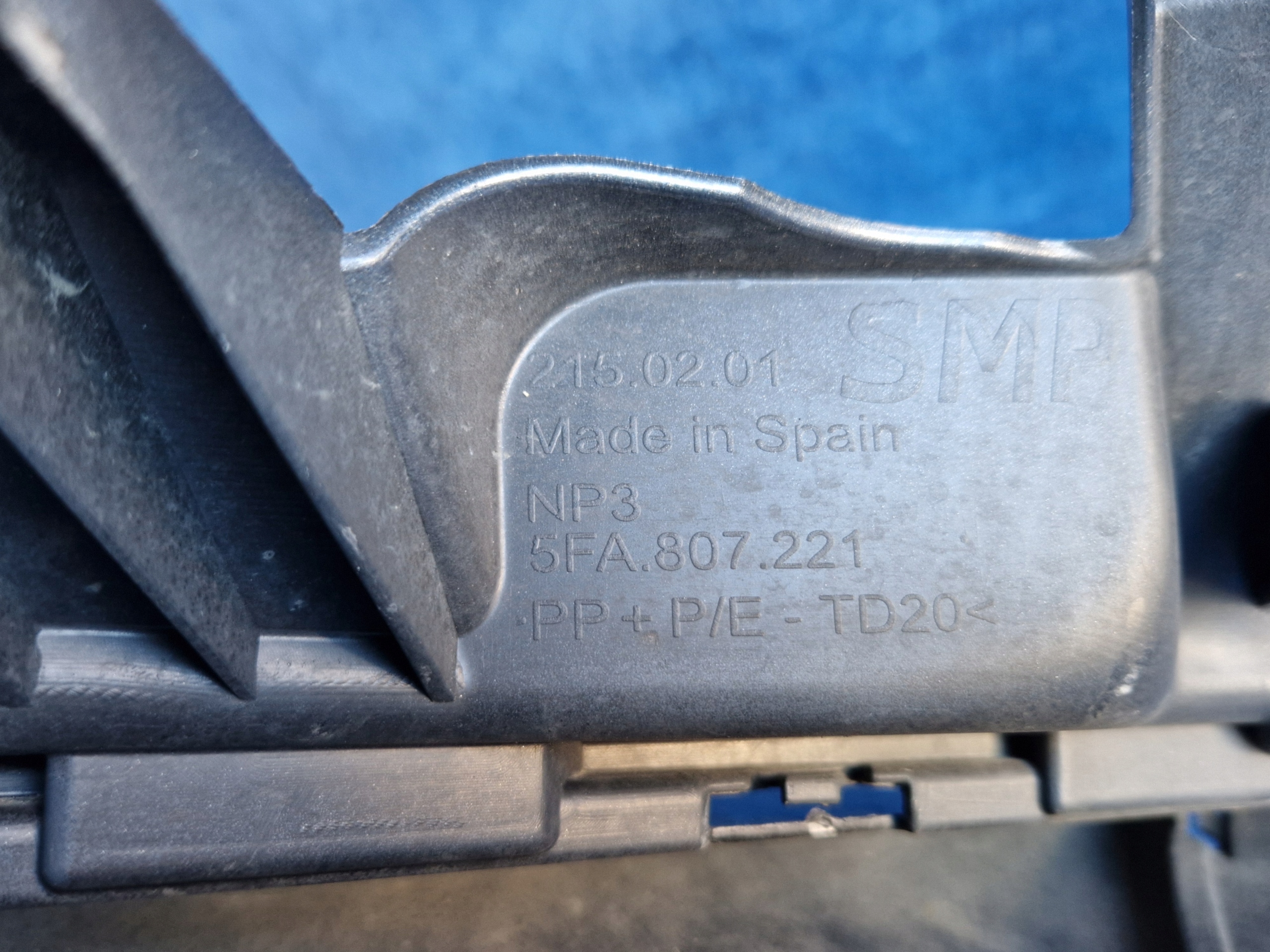 SEAT LEON IV 4 20- bumper front front DO LAKIEROWANIA 5FA807221