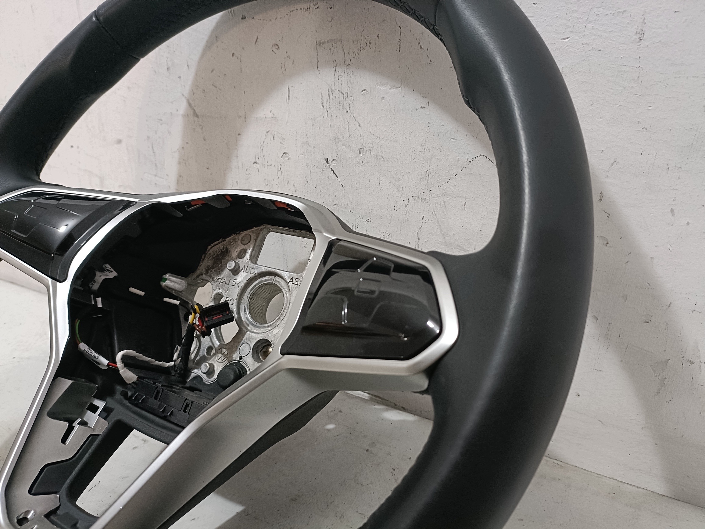 VW lenkrad MULTIFUNKCYJNA 6380998 654080500B