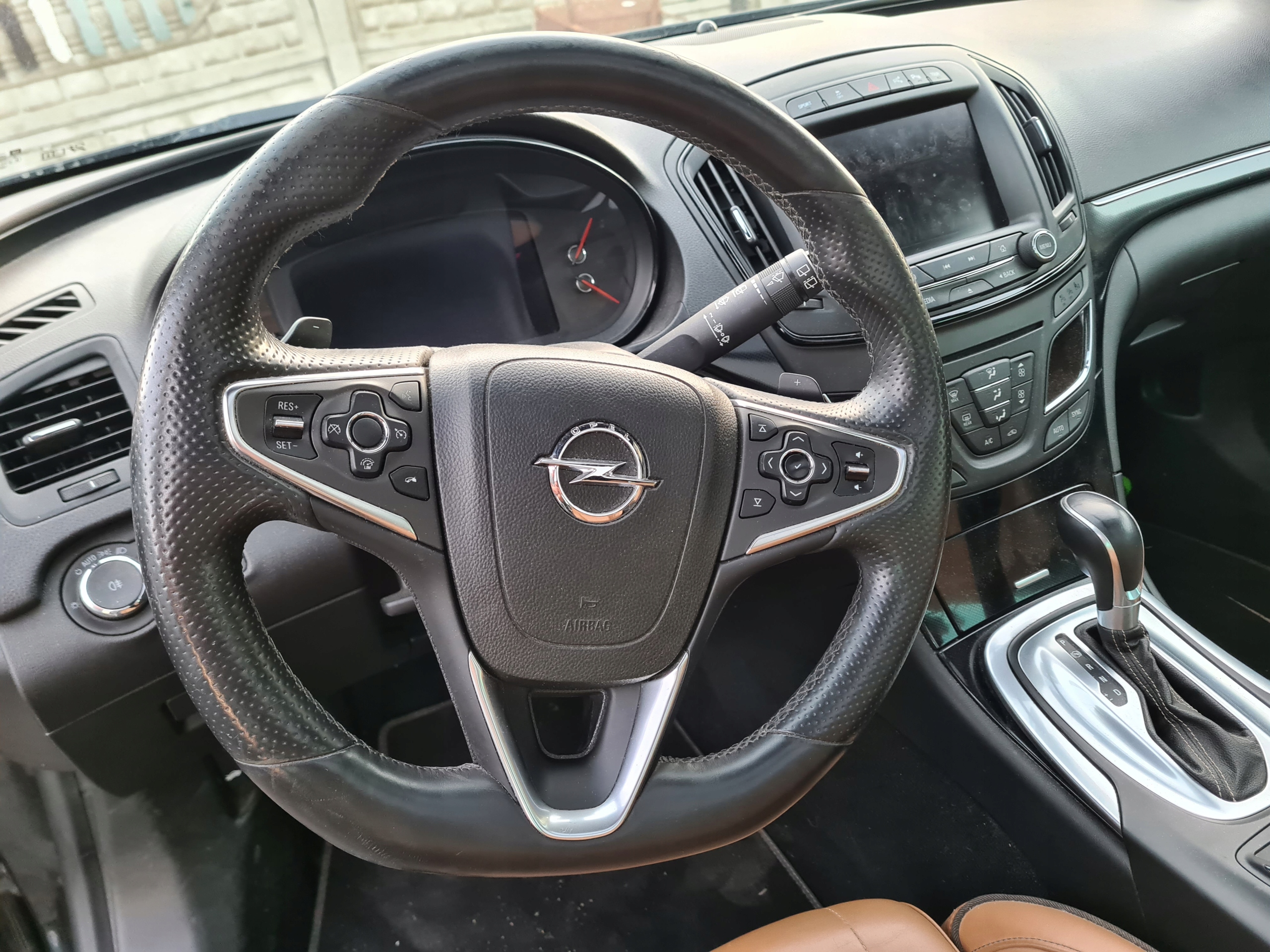 KIEROWNICA ŁOPATKI OPC LINE OPEL INSIGNIA A LIFT