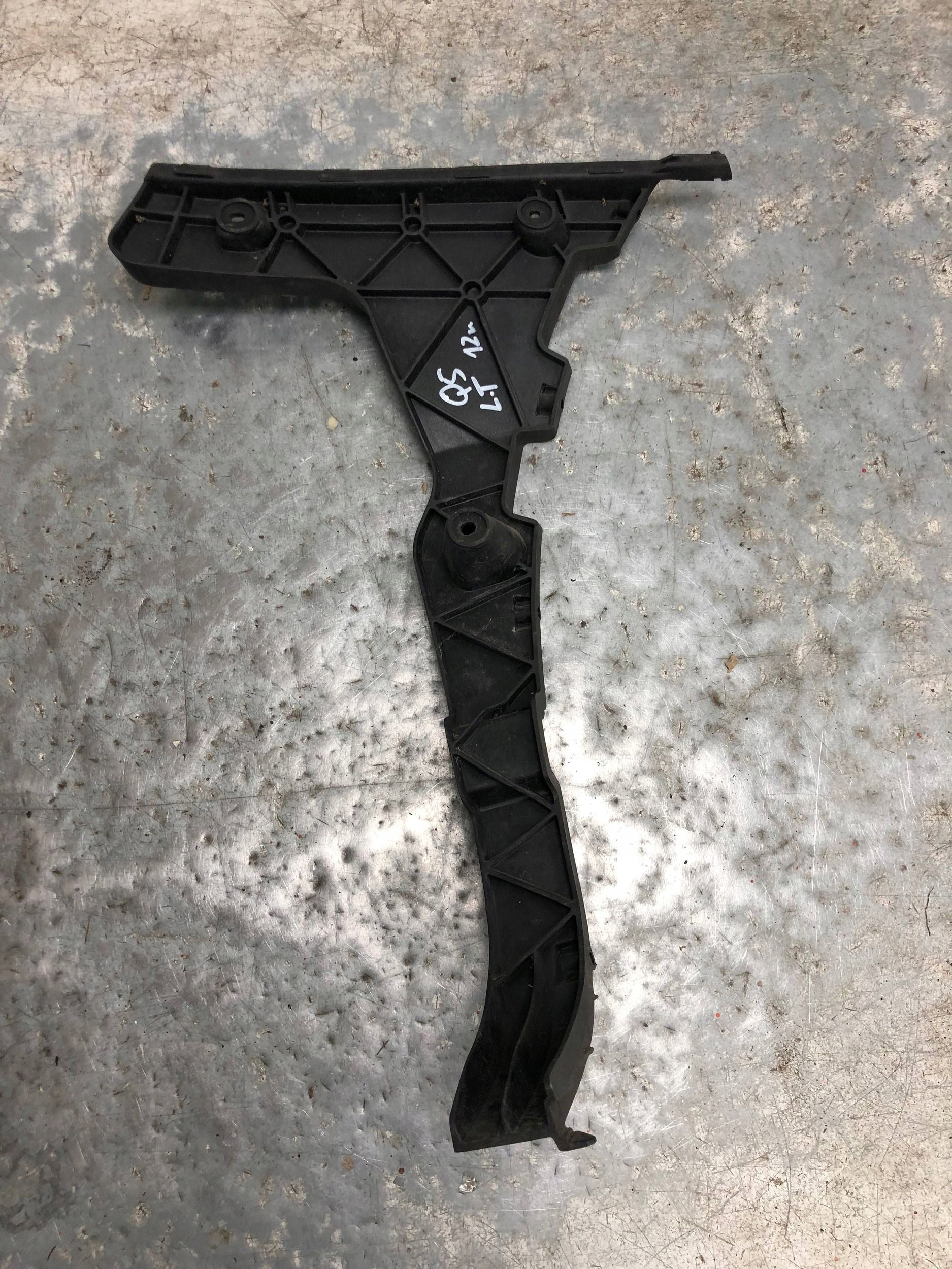 bumper bracket left rear part AUDI Q5 8R0807453