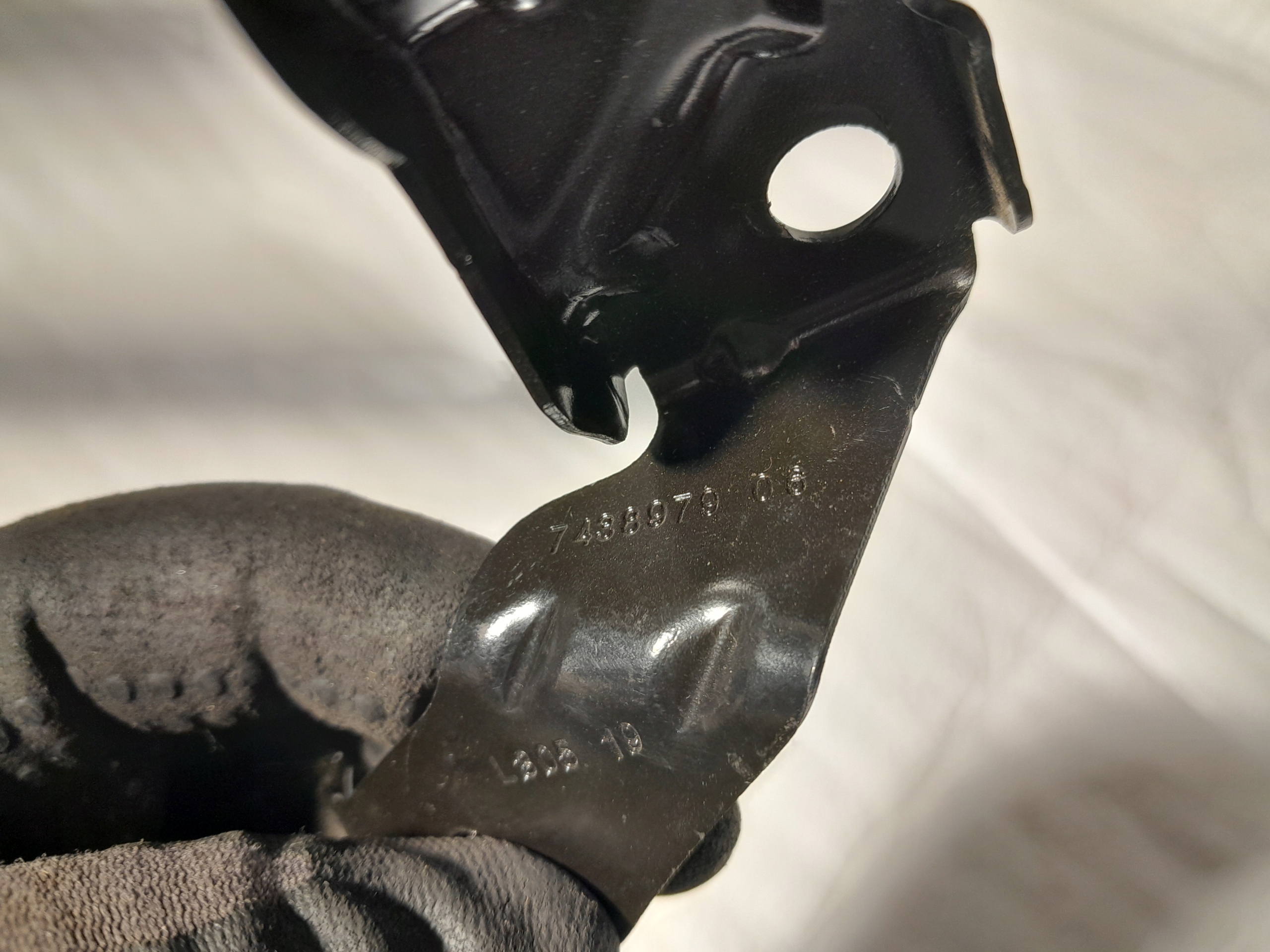 BMW X7 G07 Stütze Halter 7438979