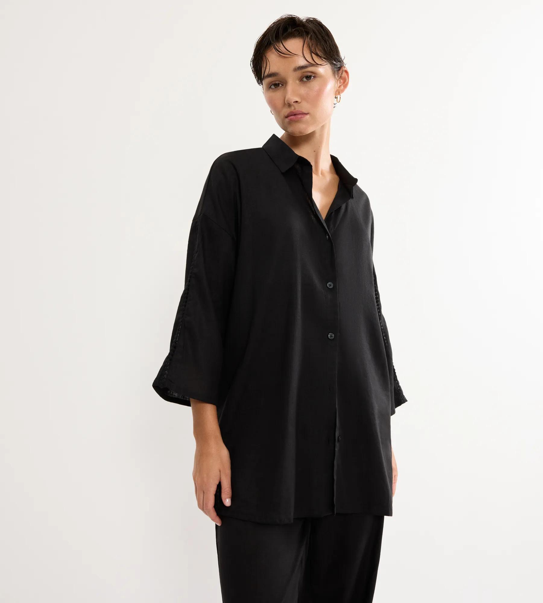 Dámská lněná černá košile Triumph Summer Wear Boyfriend Shirt 01 36