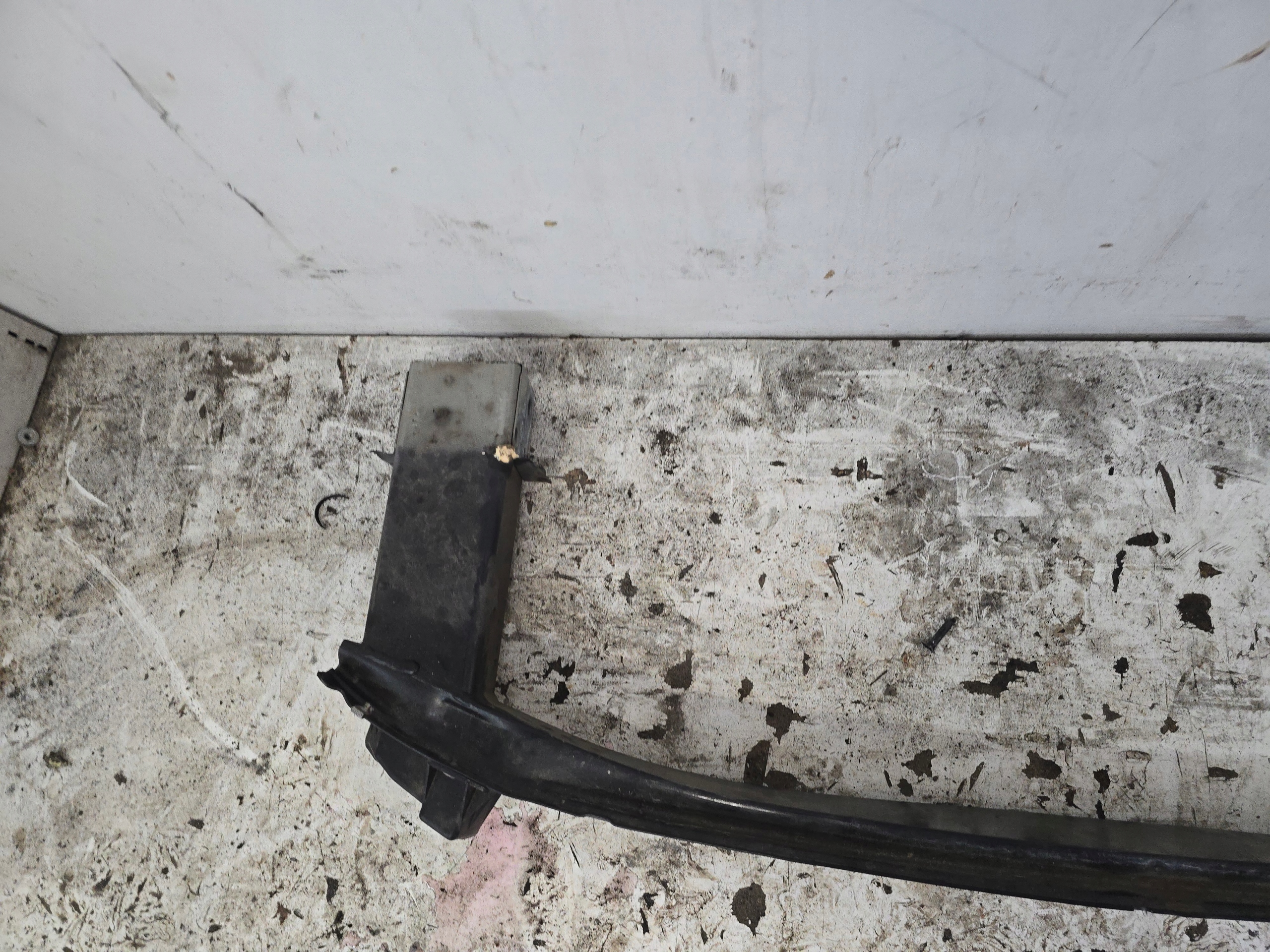 OPEL ZAFIRA C bumper support front pillar iron front Z22C
