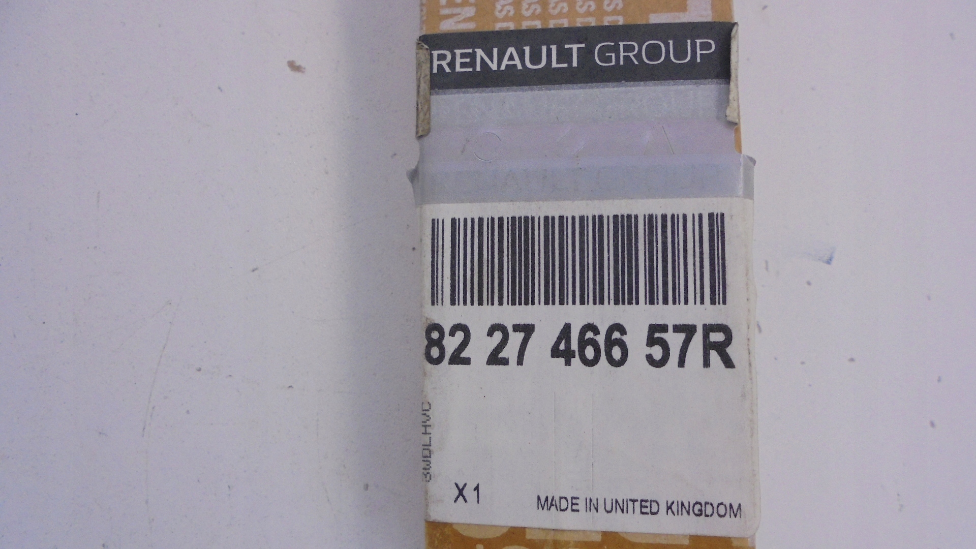 RENAULT KADJAR LISTWA ZGARNIAJĄCA PRAWY TYŁ CHROM ORYG Kolor srebrny