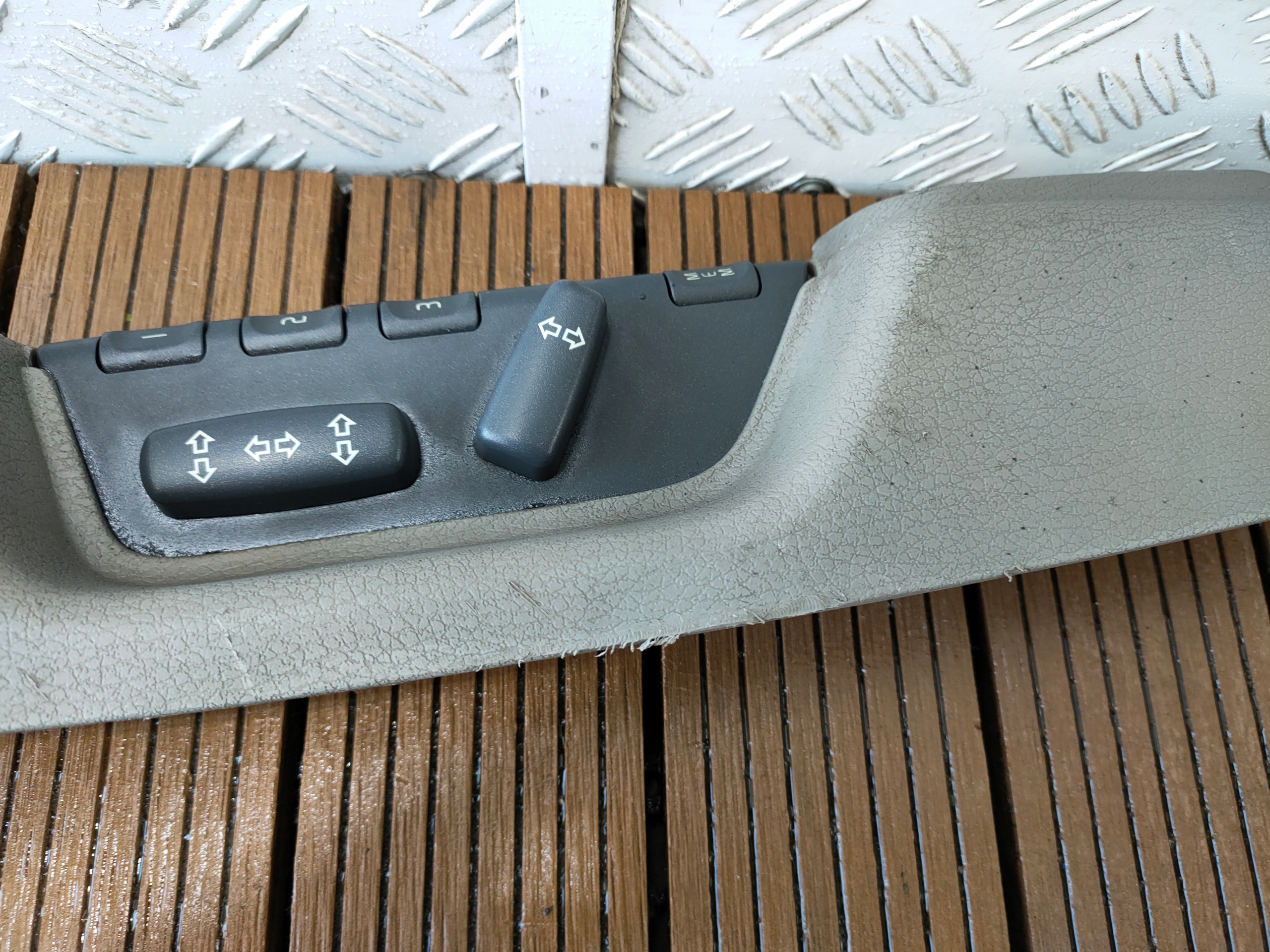 VOLVO S60 V70 II 00-07 control panel seat driver´s 9174419 OE