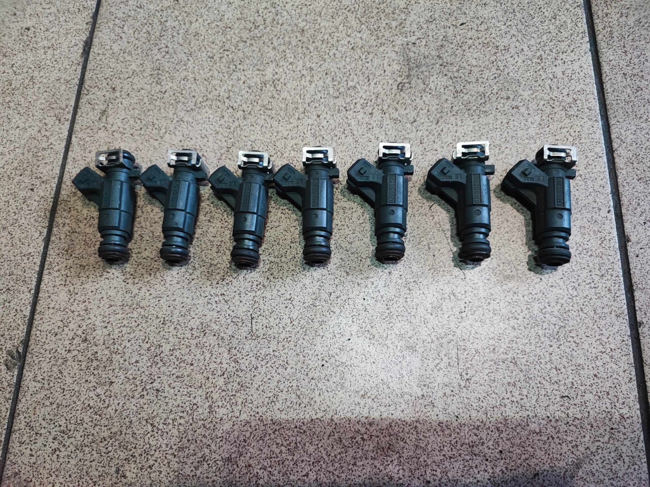 WTRYSK USZCZELKA PODKŁADKA AUDI A6 S6 C5 A8 4.2 V8