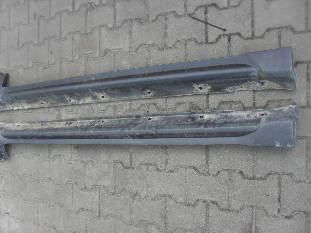 Listwa progowa prawa Opel Antara 06- 88U Typ samochodu Samochody osobowe