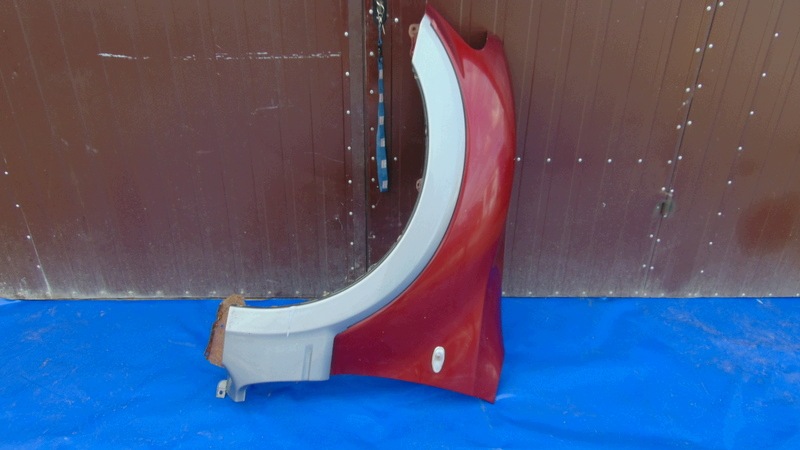 fender left front MITSUBISHI PAJERO III 3 99-06R