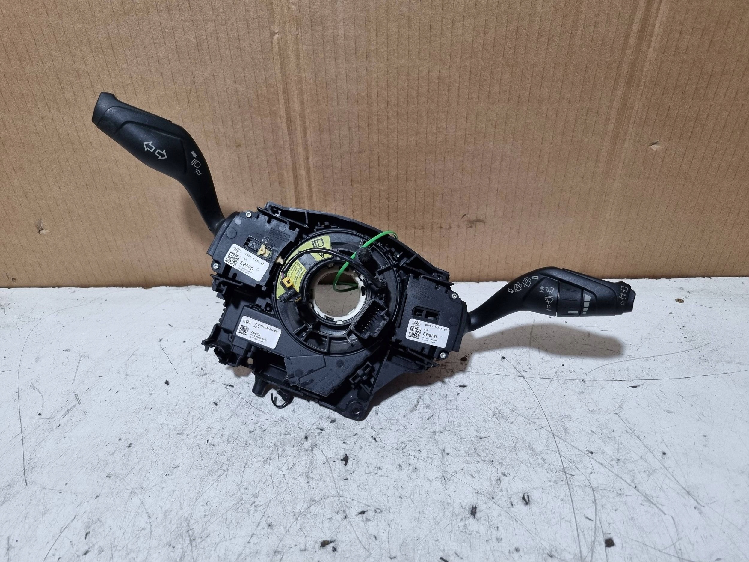 steering wheel levers and controls ring control DV6T- 13N064-DB FORD KUGA MK2