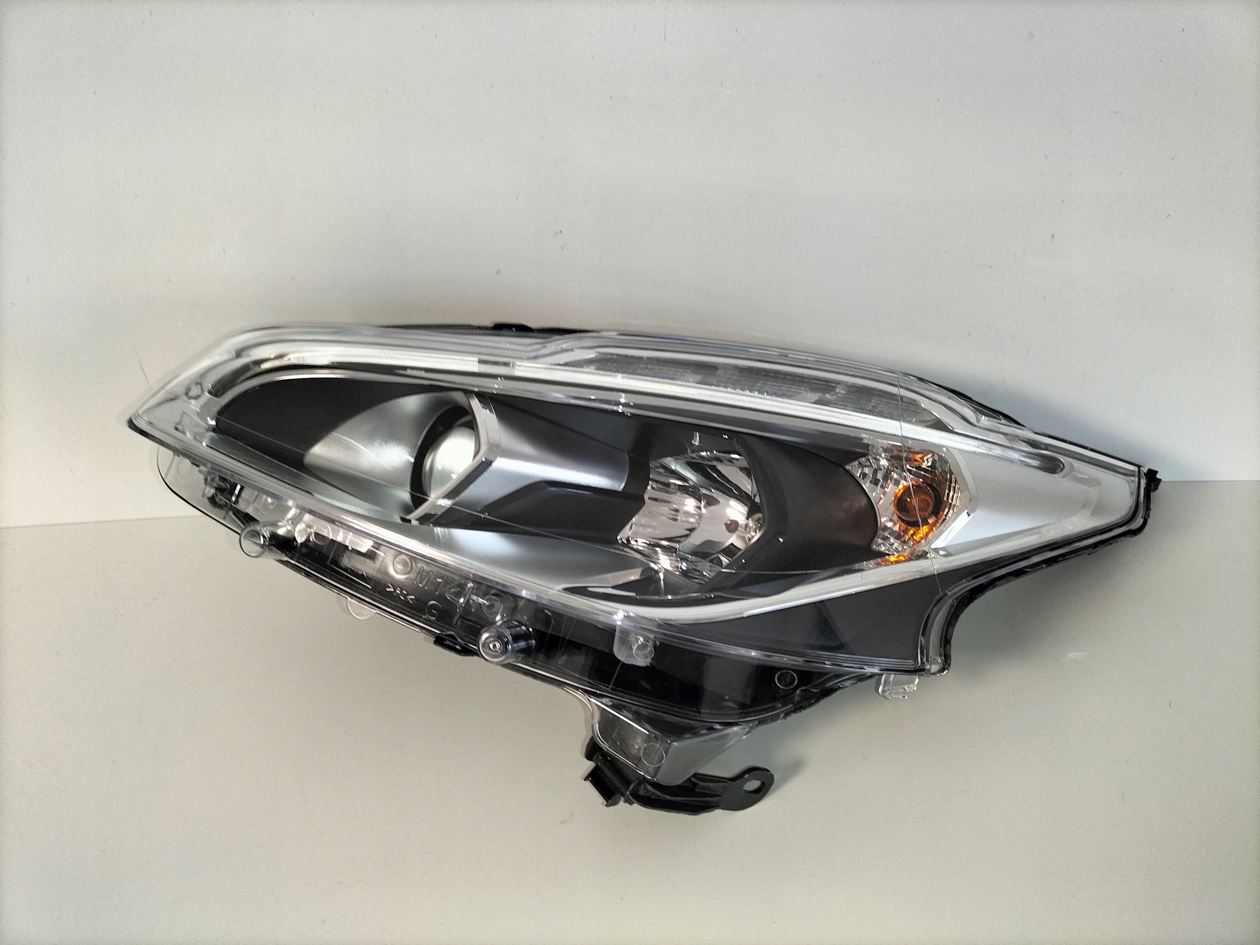light front reflektor left PEUGEOT 208 LIFT 15-19