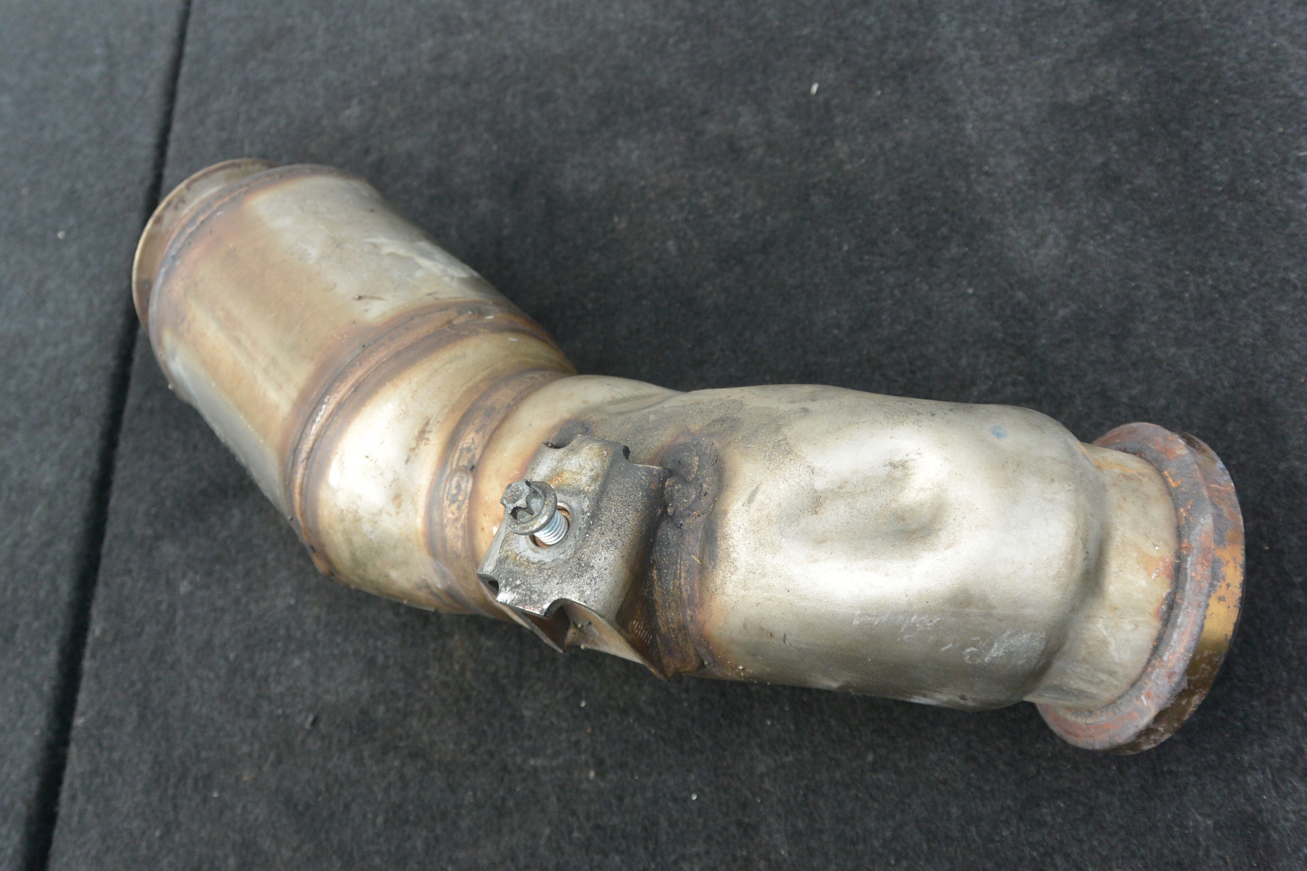 catalyst exhaust pipe 3.0 V6 OM642 MERCEDES W211 W219