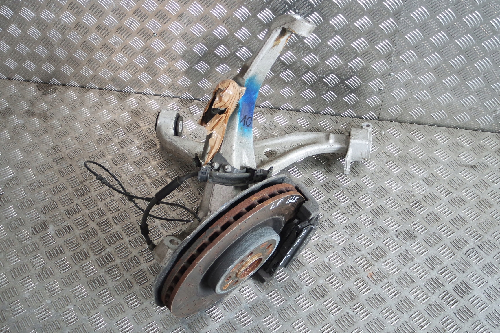 ЛЕВАЯ ПЕРЕДНЯЯ ПОДВЕСКА MERCEDES GLE 166 AMG ПАКЕТ