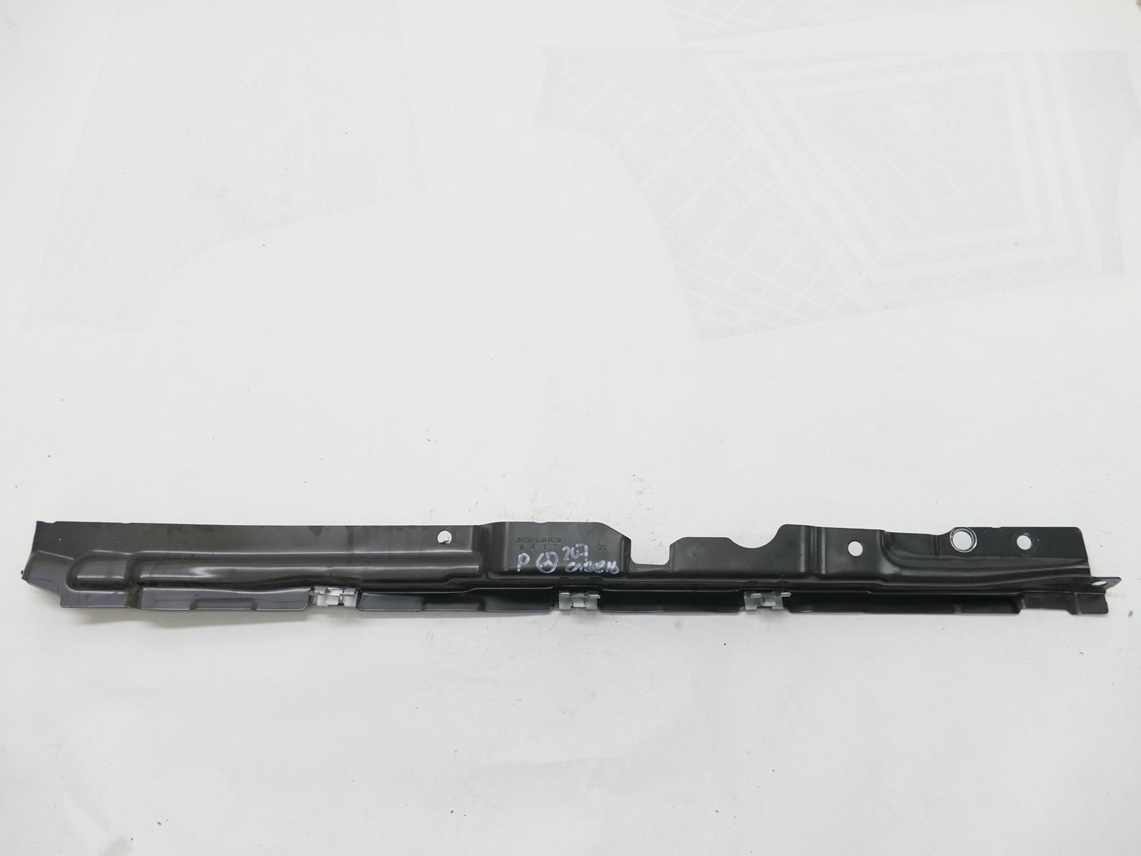 MERCEDES W207 A207 CABRIO holder console P