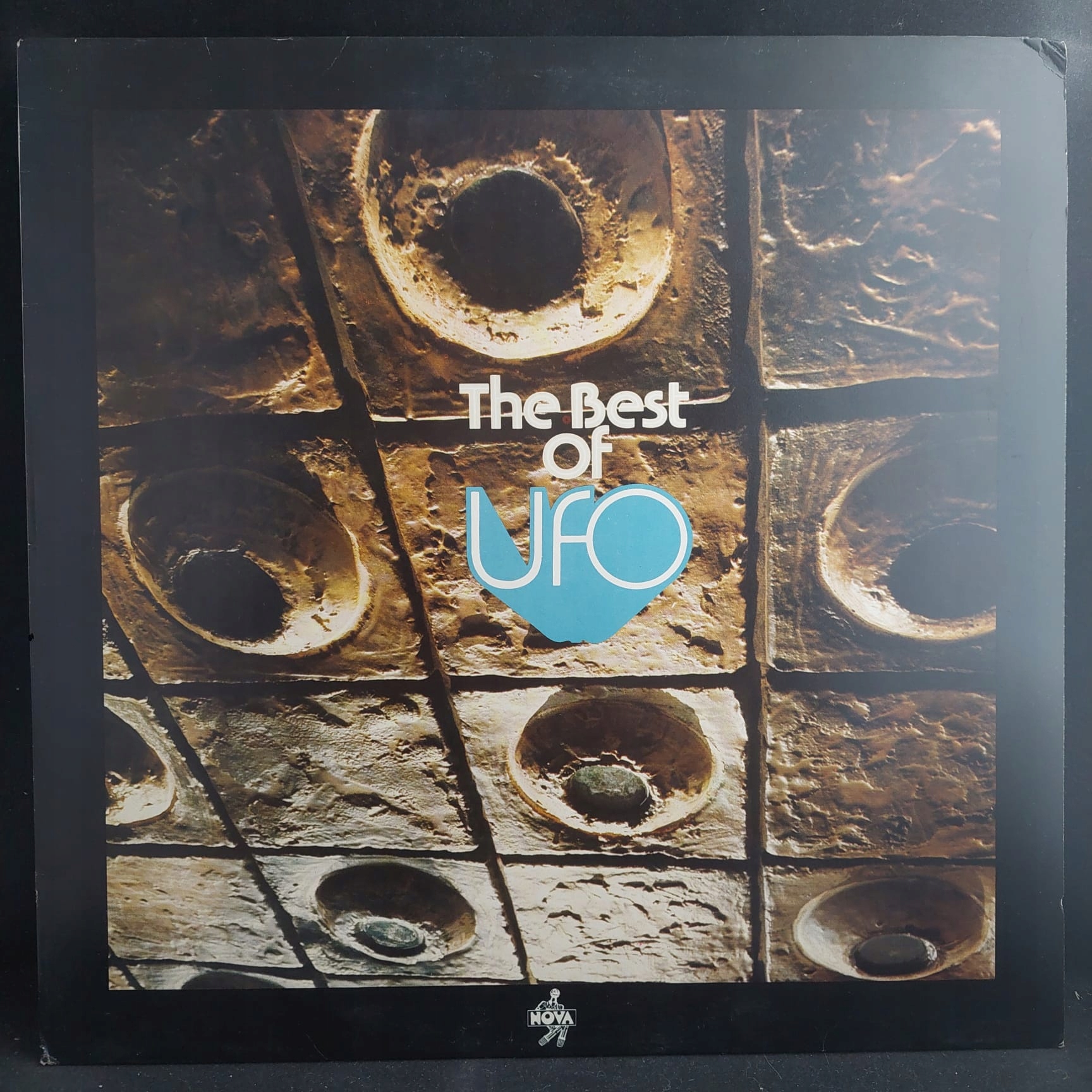 Amazon.co.jp: 帯付き！2CD！UFO/HEADSTONE/THE BEST OF UFO