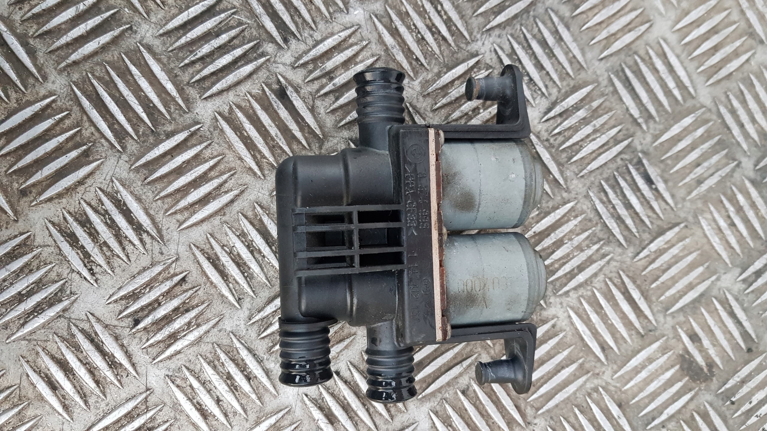 BMW E46 318I Électrovanne Bloc de chauffage complet 8374995