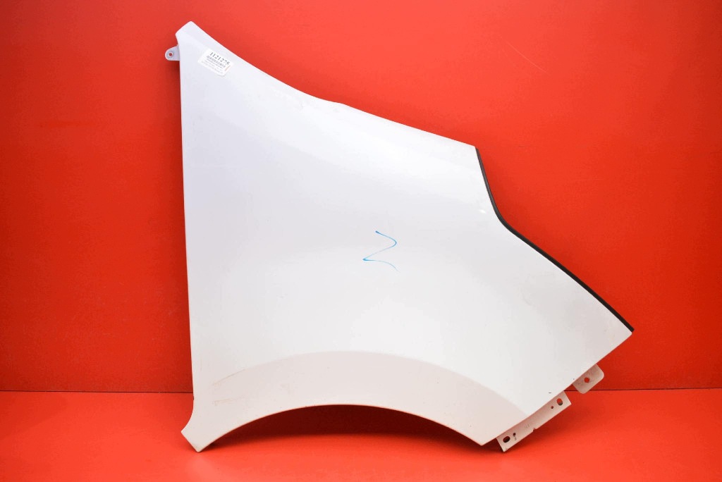 fender right front front BIALY OPEL MOVANO B 10-22