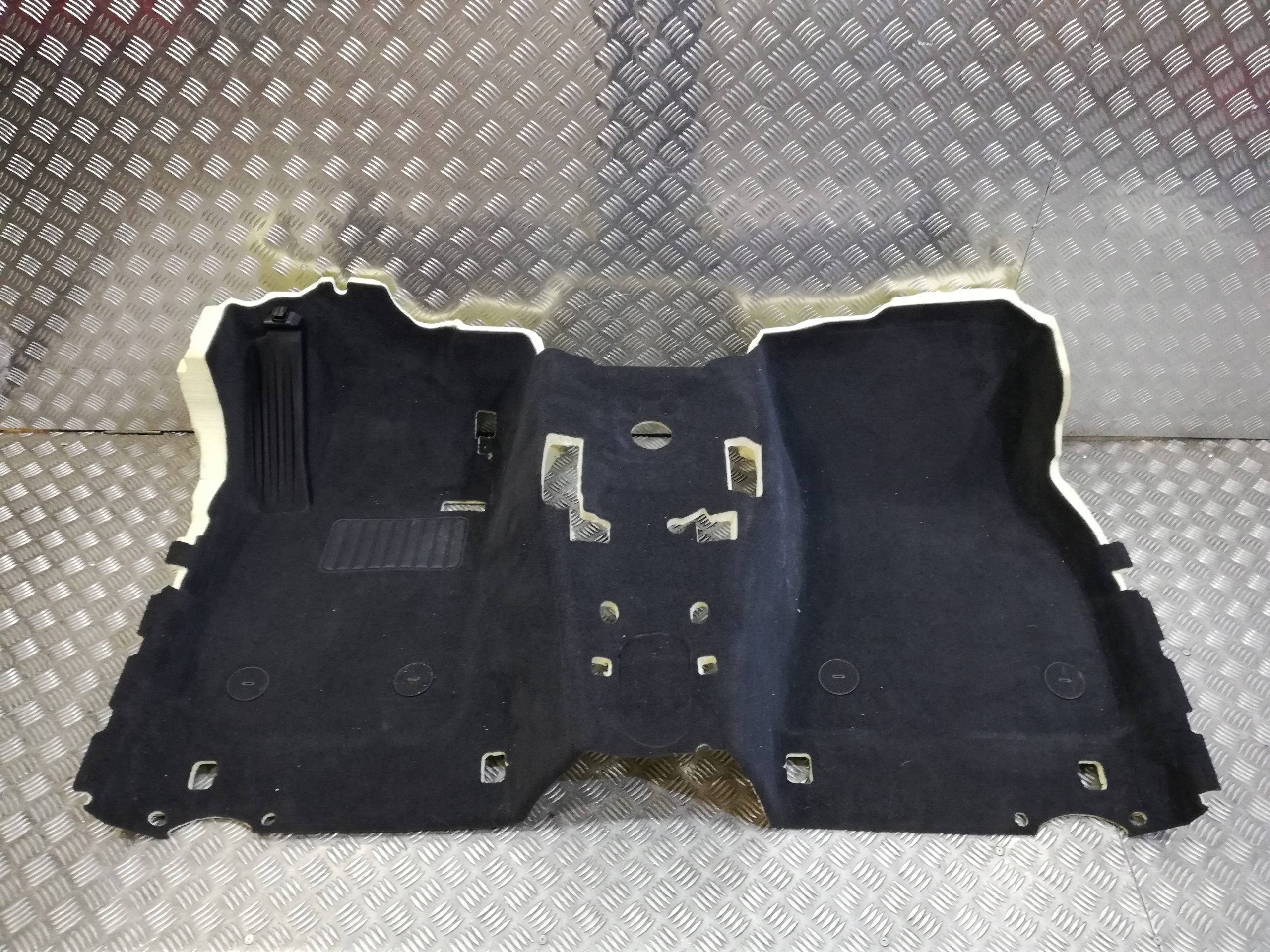 BMW 3 G20 G21 DYWAN PODŁOGA WYKŁADZINA 7483083