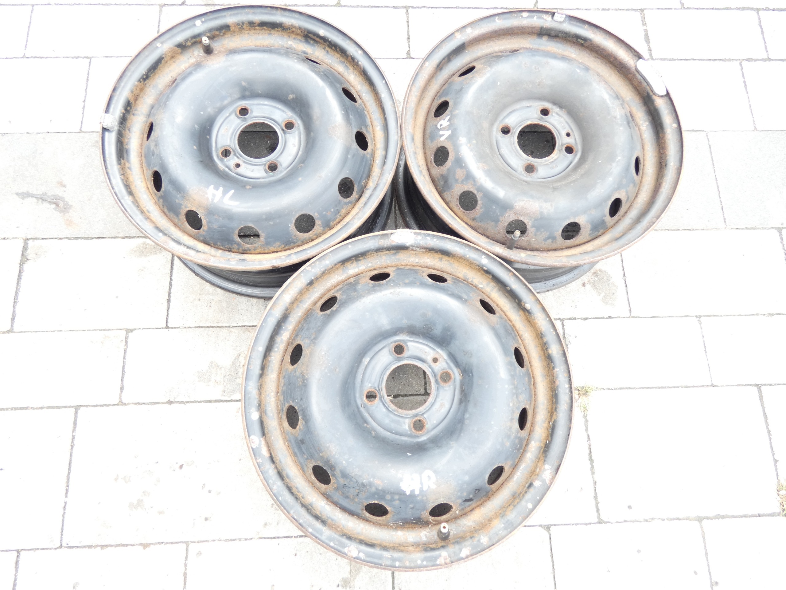 CERCHIO STALOWA DACIA RENAULT 6.0" x 15" 4x100 ET 30