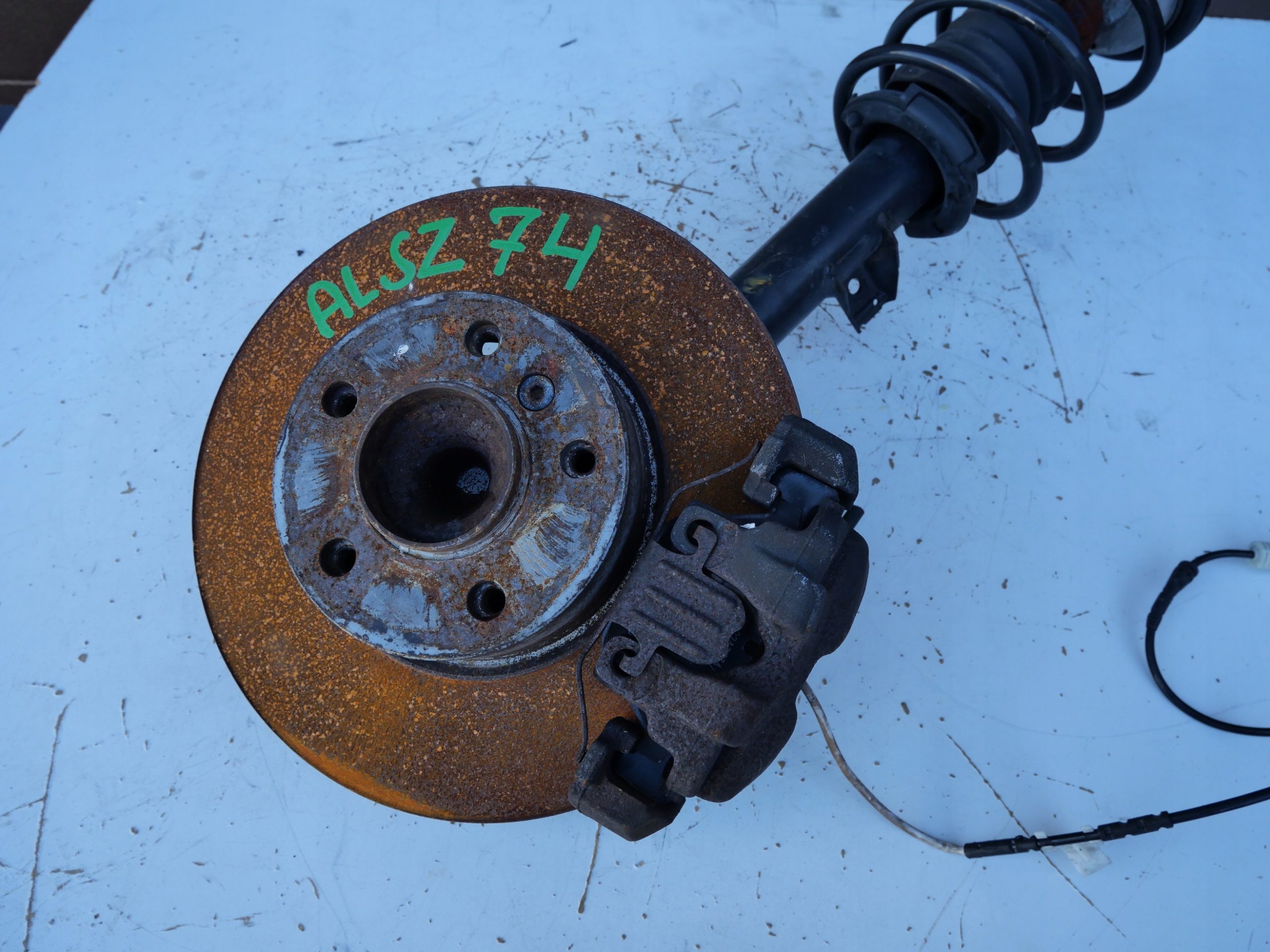 BMW 3 E92 shock absorber MACPERSON swing 824903008021