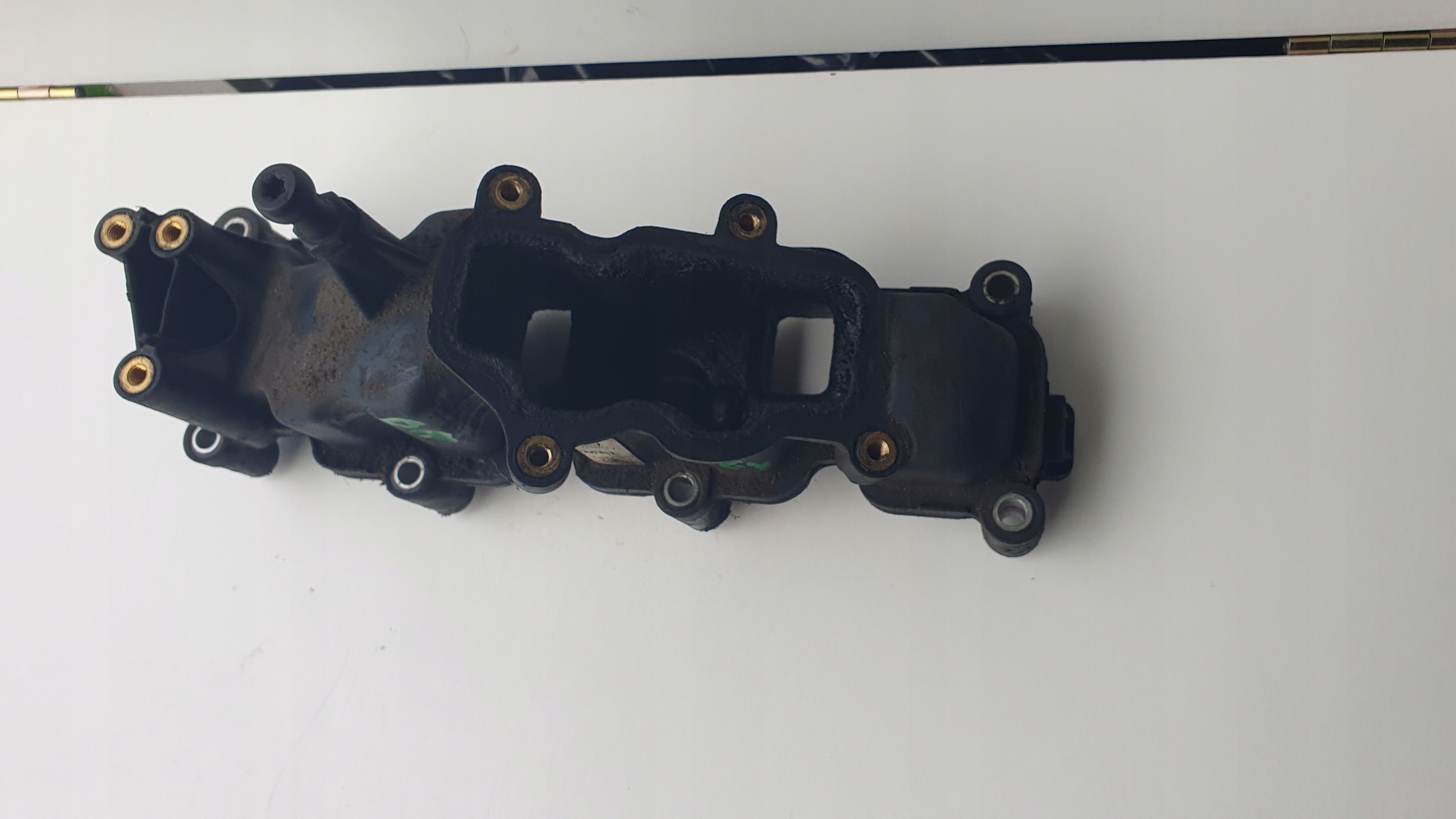 Audi A6 C6 4F0 2.7 TDI BPP intake manifold right bonnet gaszace