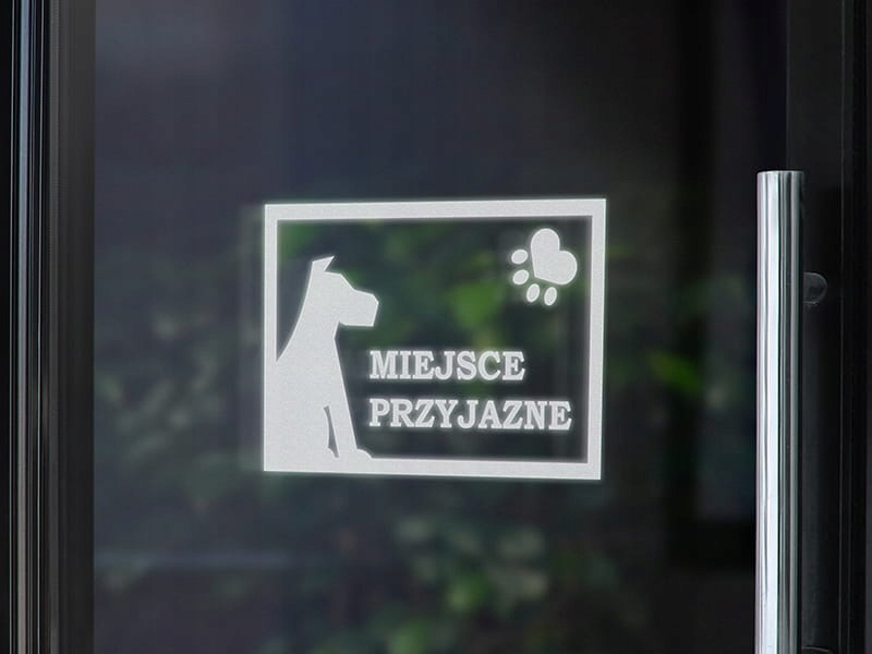 MIEJSCE PRZYJAZNE ZWIERZĘTOM - Naklejka na samochód na auto KOLOR Producent Inny