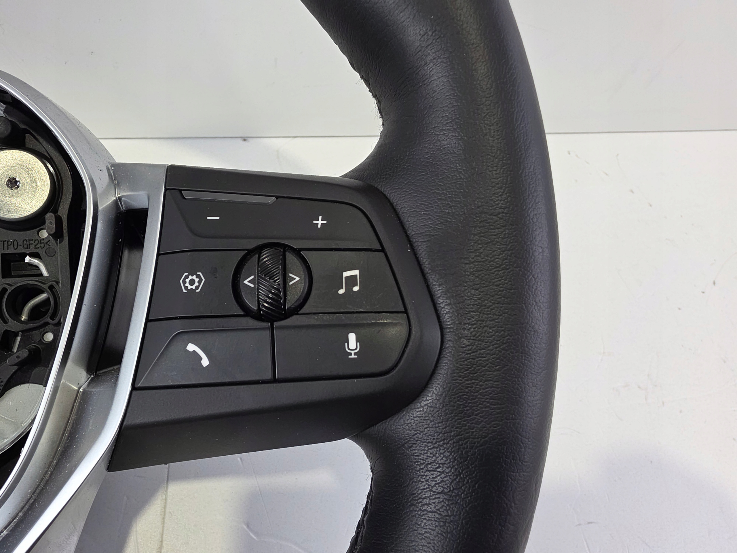 lenkrad Leder MULTIFUNKCJA BMW X1 U11 9472033