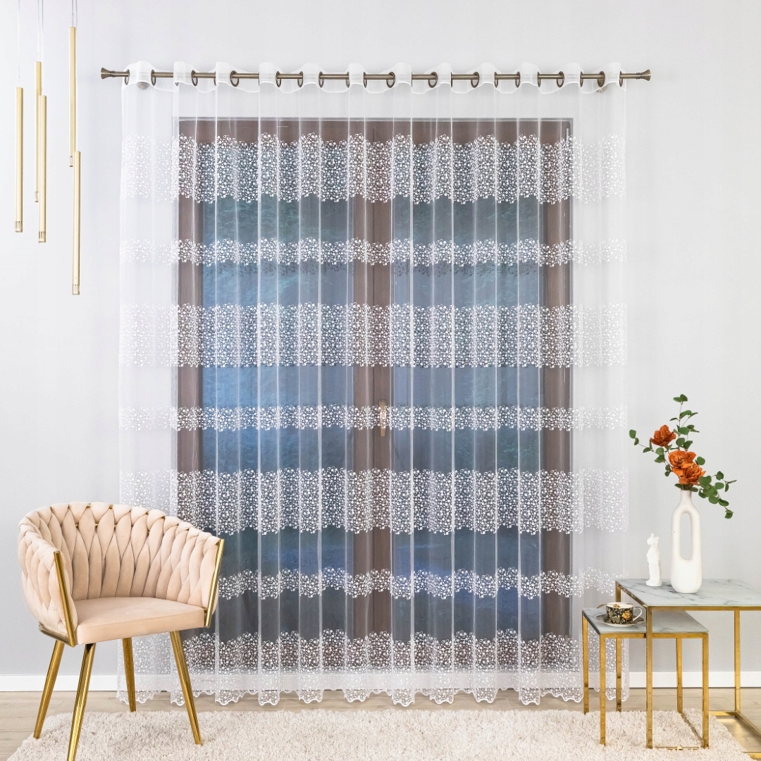 Záclona Markizeta, Připravená Na Průchodkách Vyšívaná 200x250