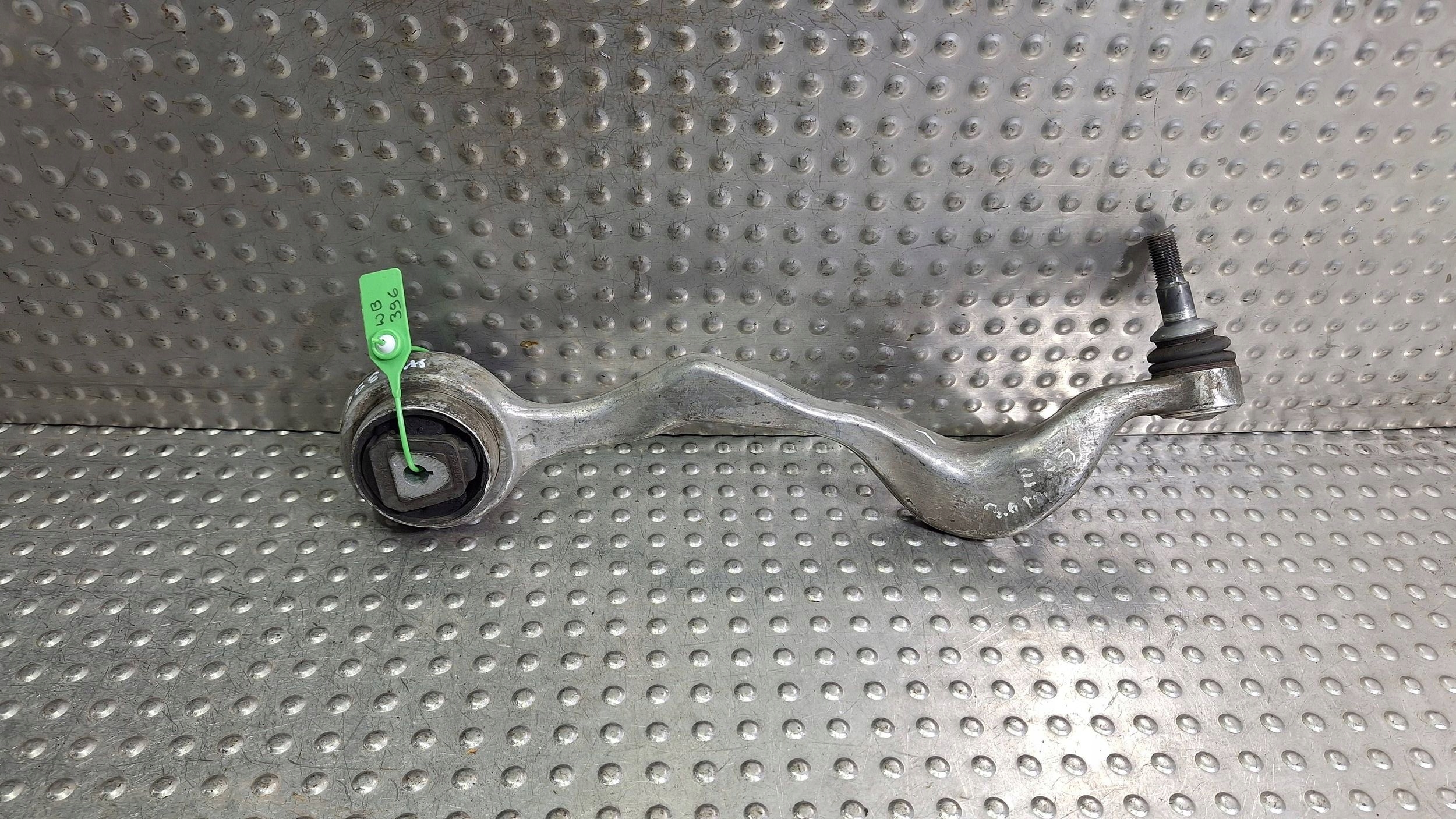 Querlenker links vorne 6763707 BMW E81 E82 E87 E88 E89 E90 E91 E92 E93 X1 E84