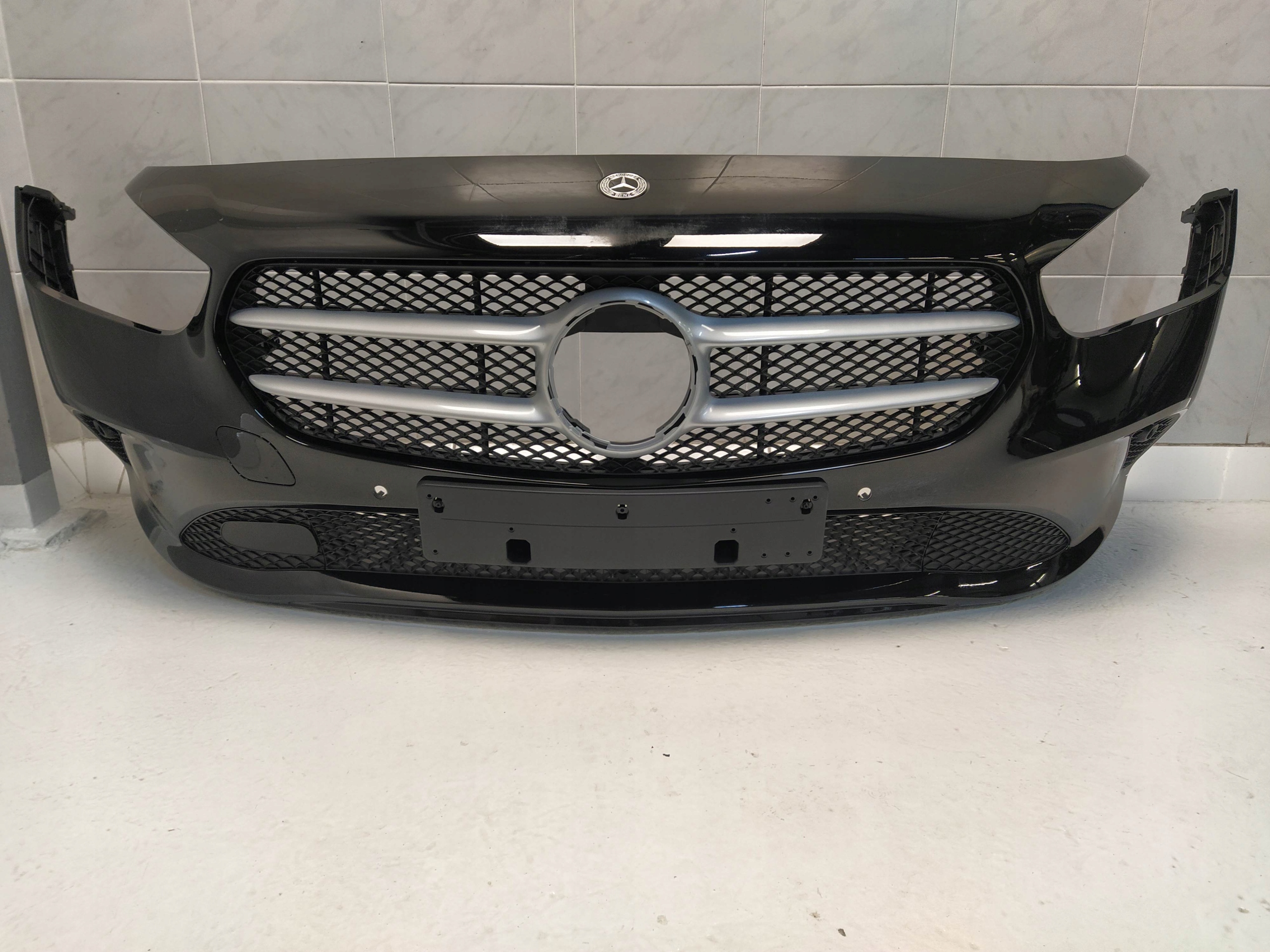MERCEDES B KLASA W247 247 18- bumper front front 6XPDC