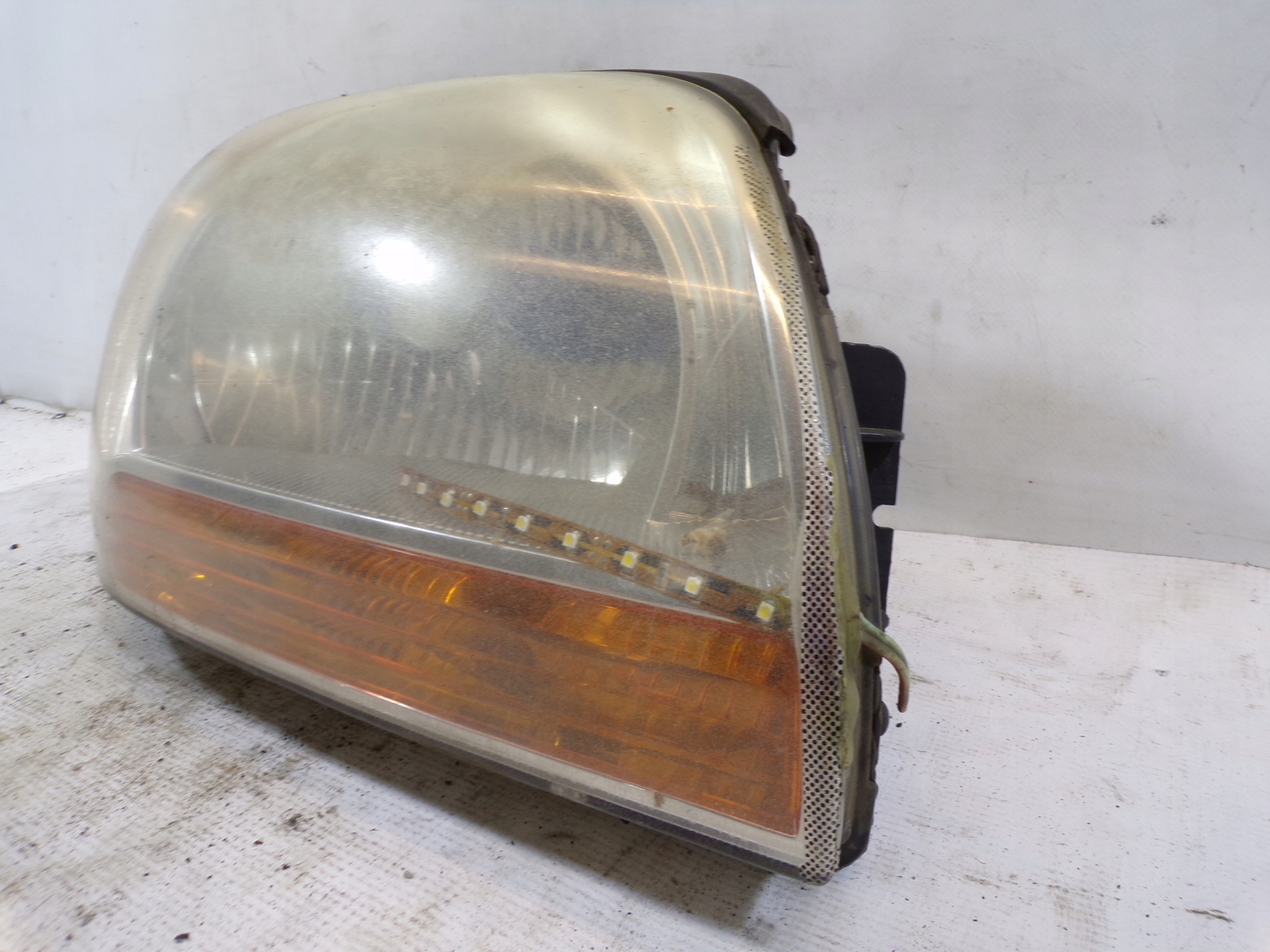 light front front right KIA SPORTAGE 1 USA