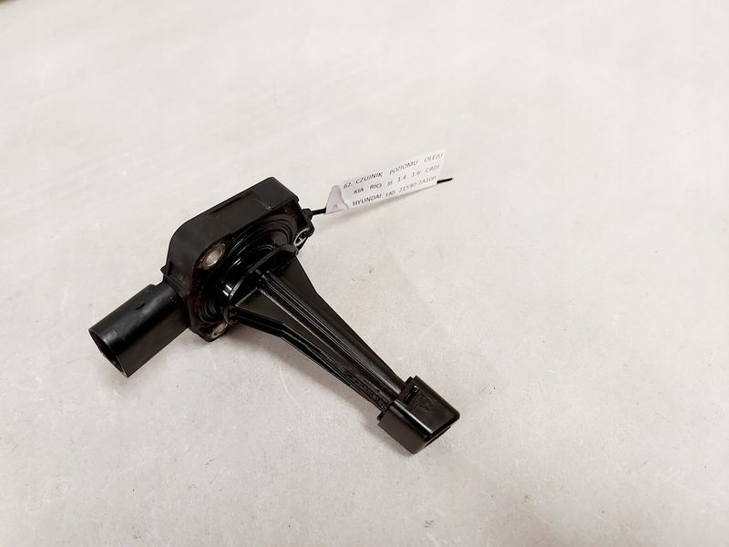 KIA RIO 3 III 1.4 CRDI CZUJNIK POZIOMU OLEJU 21590