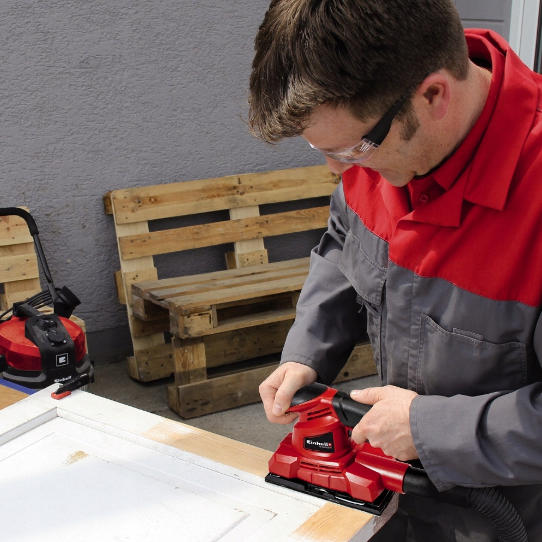 SZLIFIERKA OSCYLACYJNA PROSTOKĄTNA DO DREWNA Marka Einhell