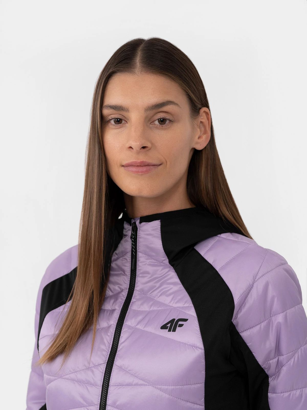 KURTKA PUCHOWA TREKKINGOWA DAMSKA 4F KUDH060 M Kod producenta H4Z22-KUDH060-52S